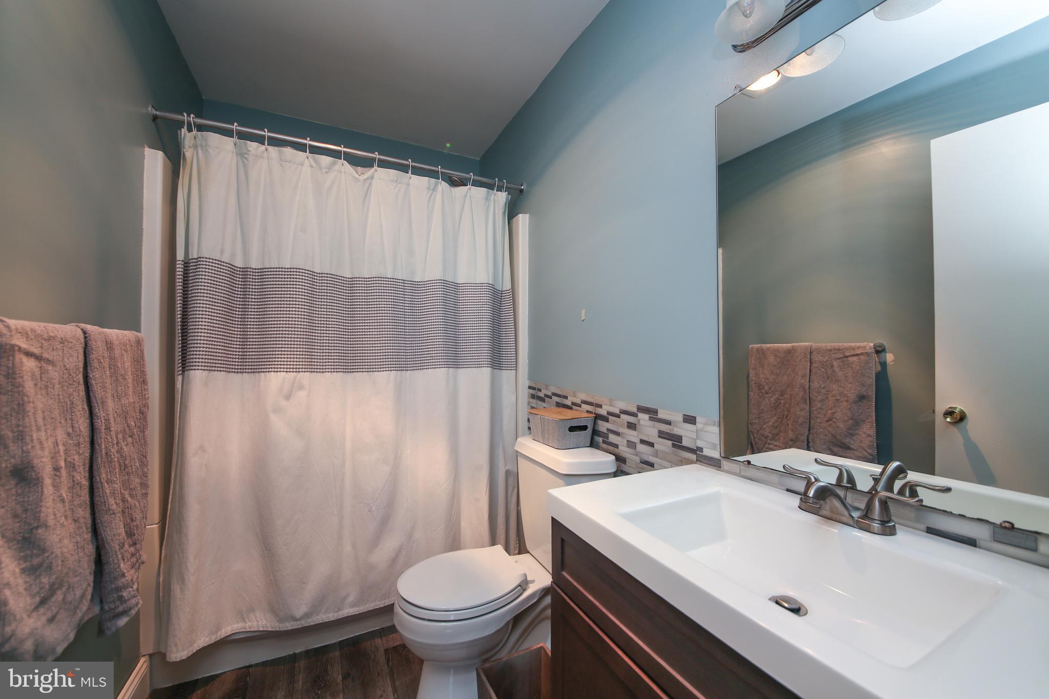 PEAR TREE VIL - Residential