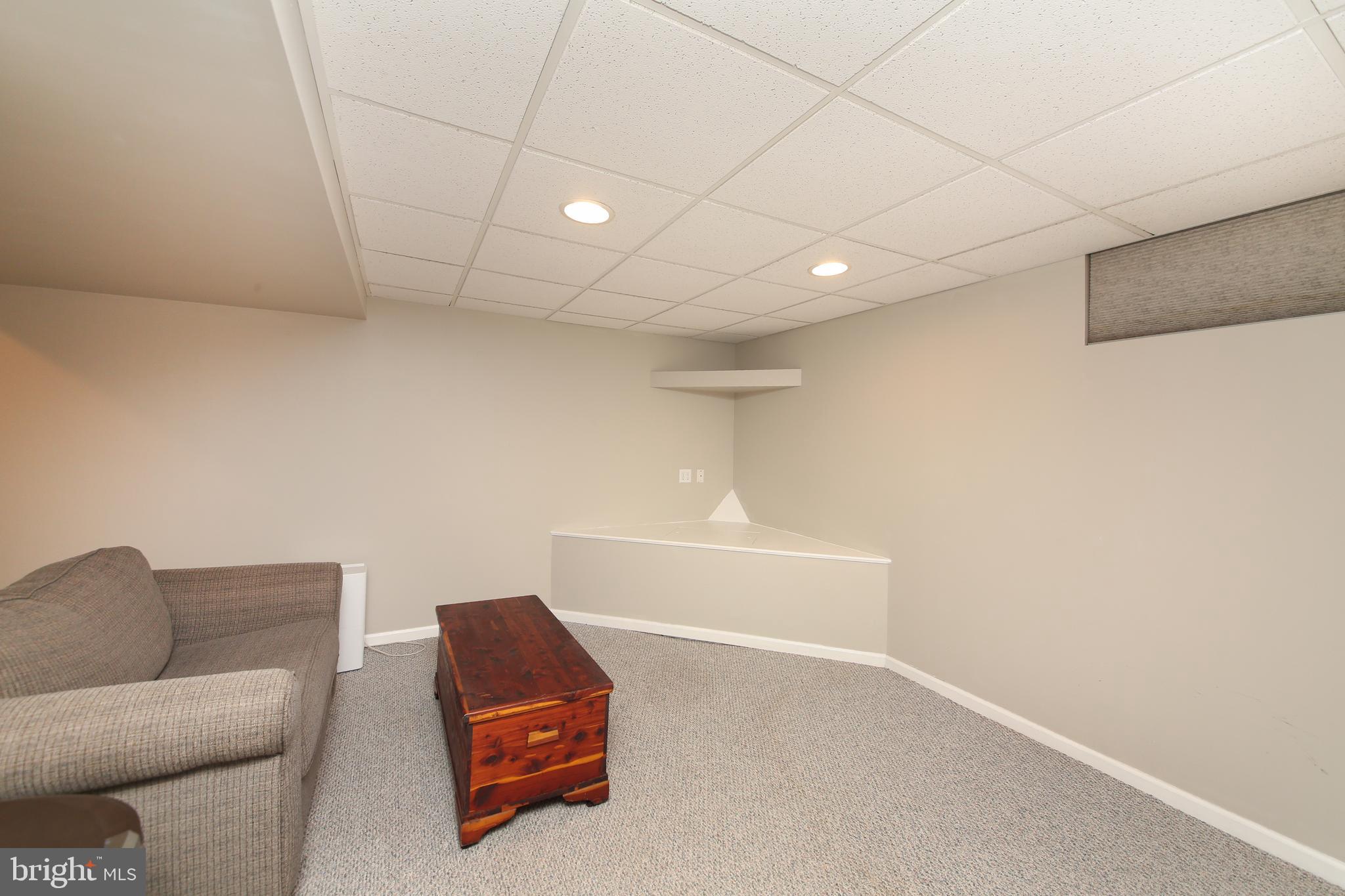 PEAR TREE VIL - Residential