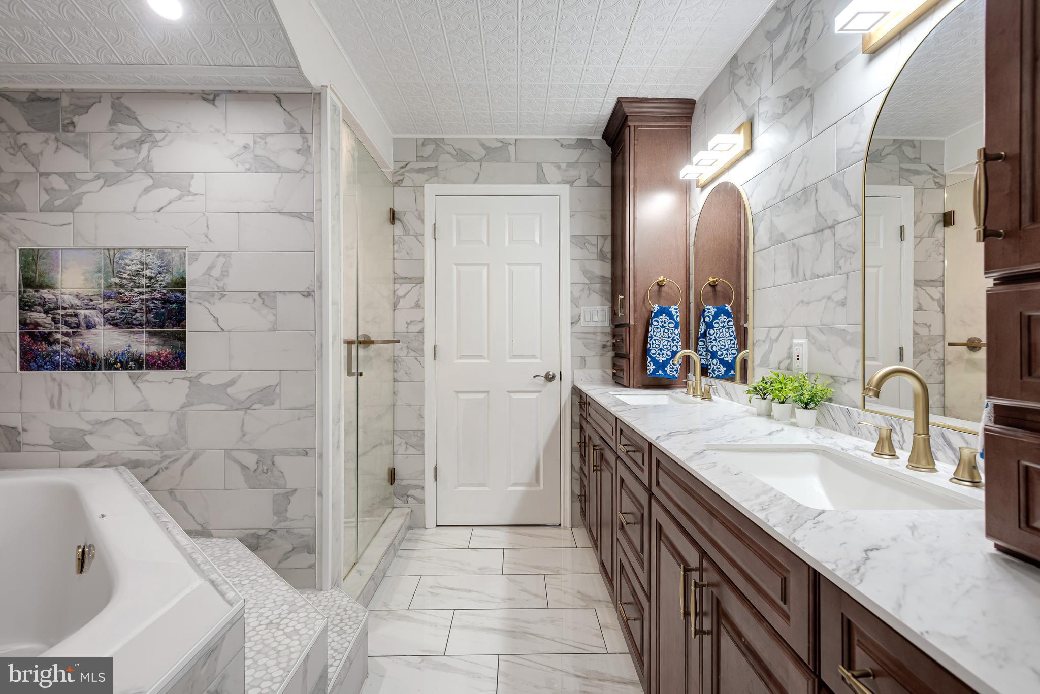 CHESTERBROOK - Residential