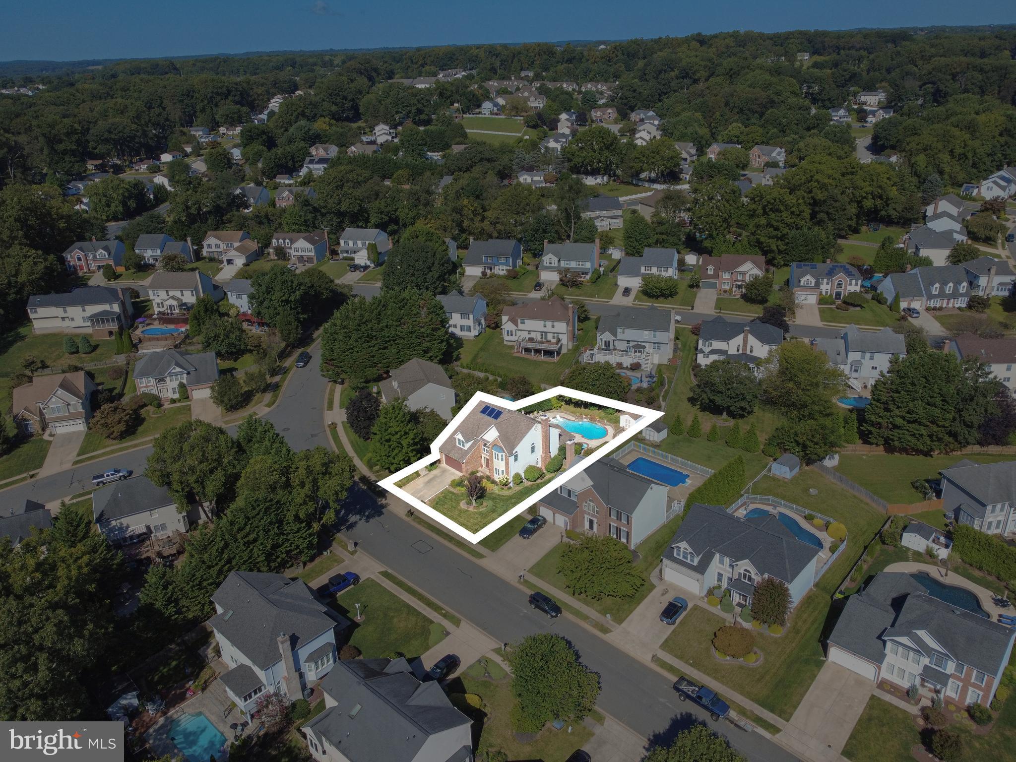 OVERVIEW MANOR - Residential