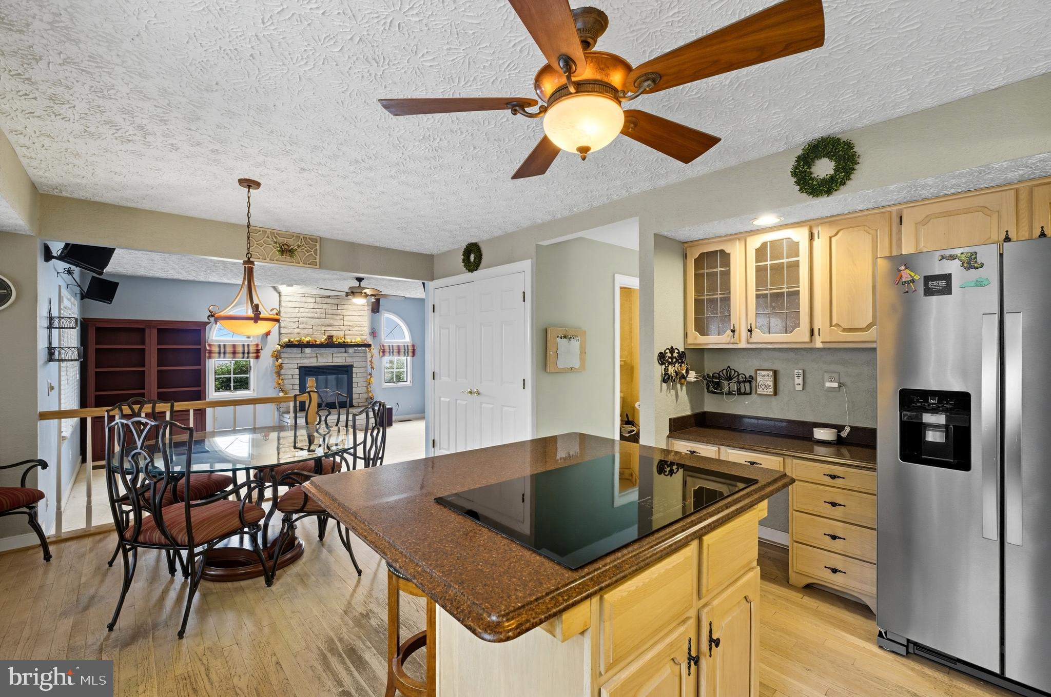 OVERVIEW MANOR - Residential