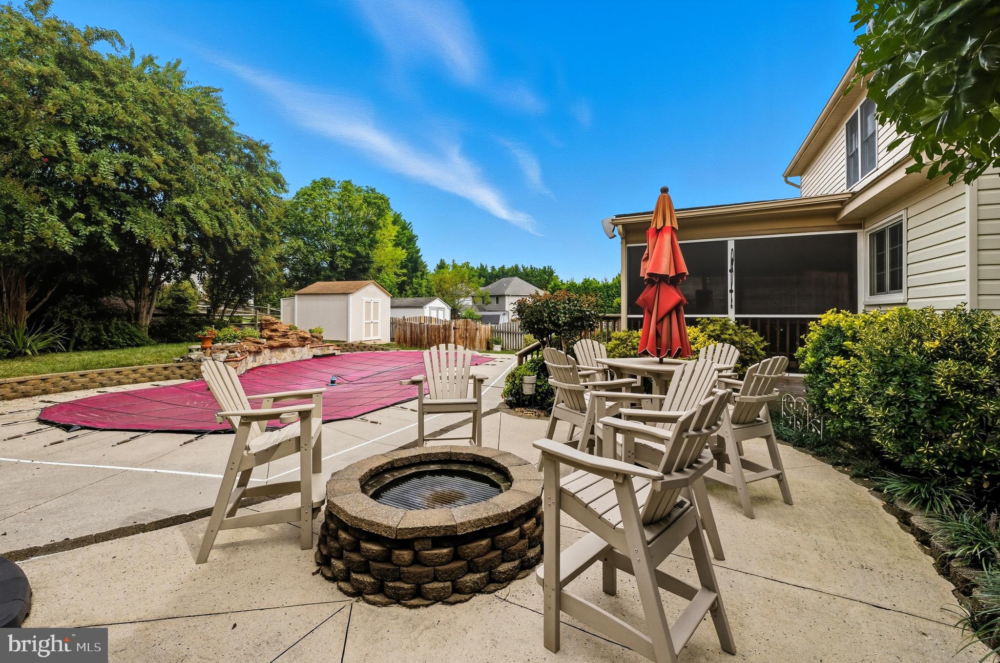 OVERVIEW MANOR - Residential