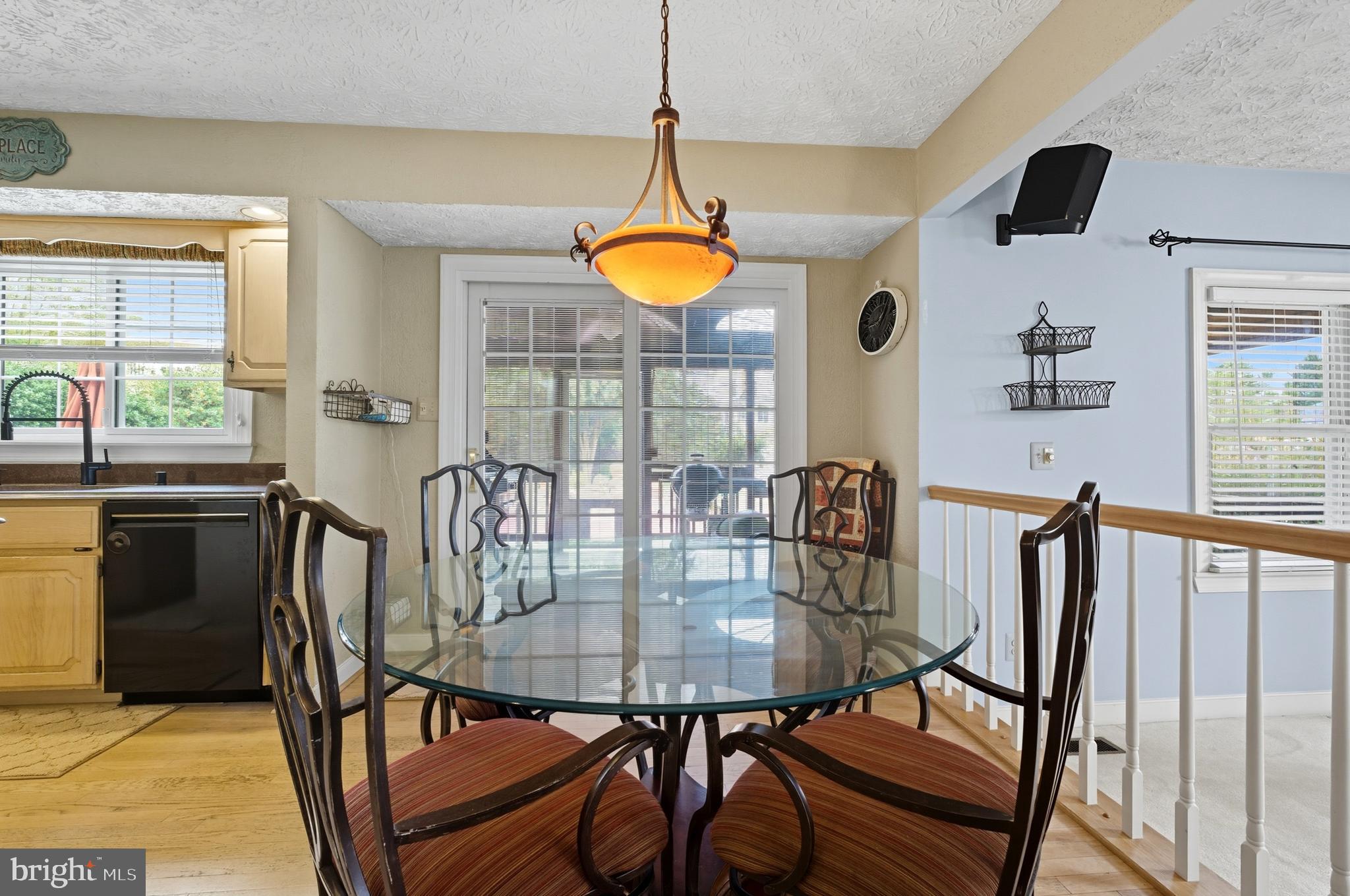 OVERVIEW MANOR - Residential