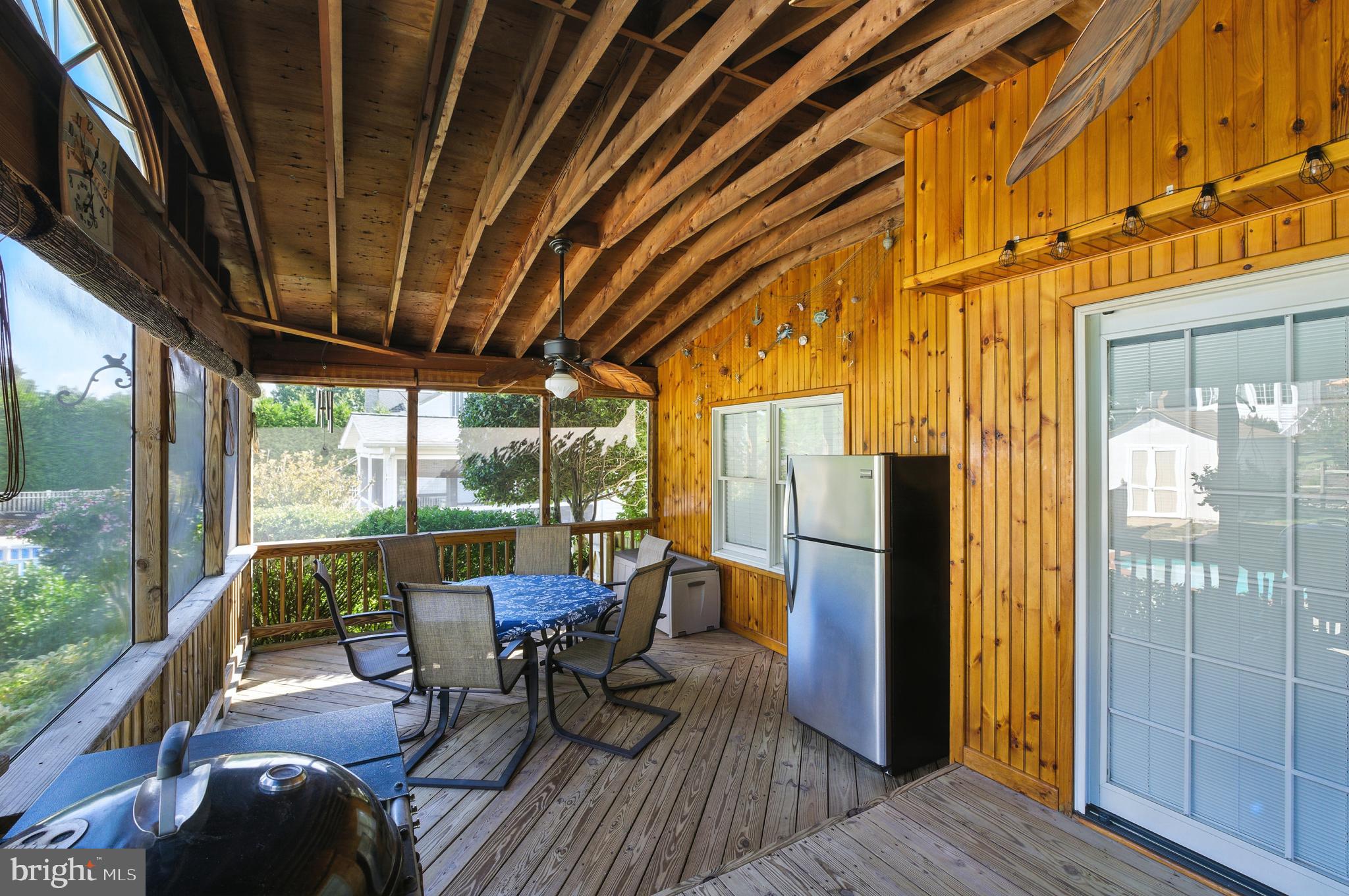 OVERVIEW MANOR - Residential