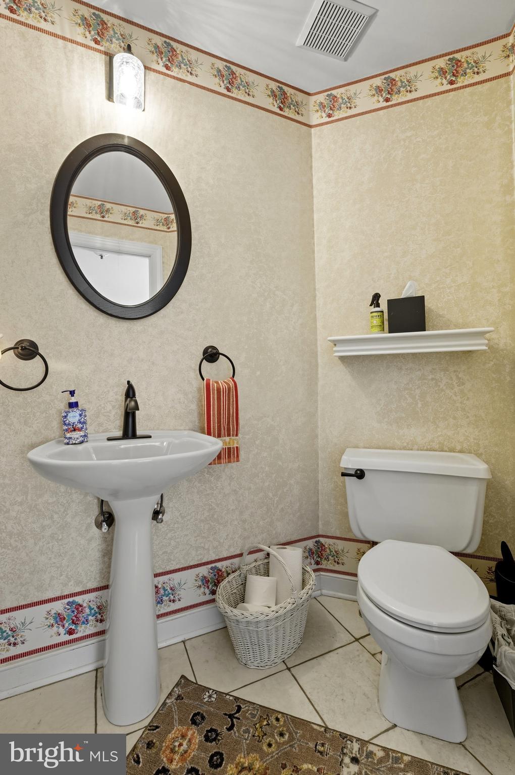 OVERVIEW MANOR - Residential