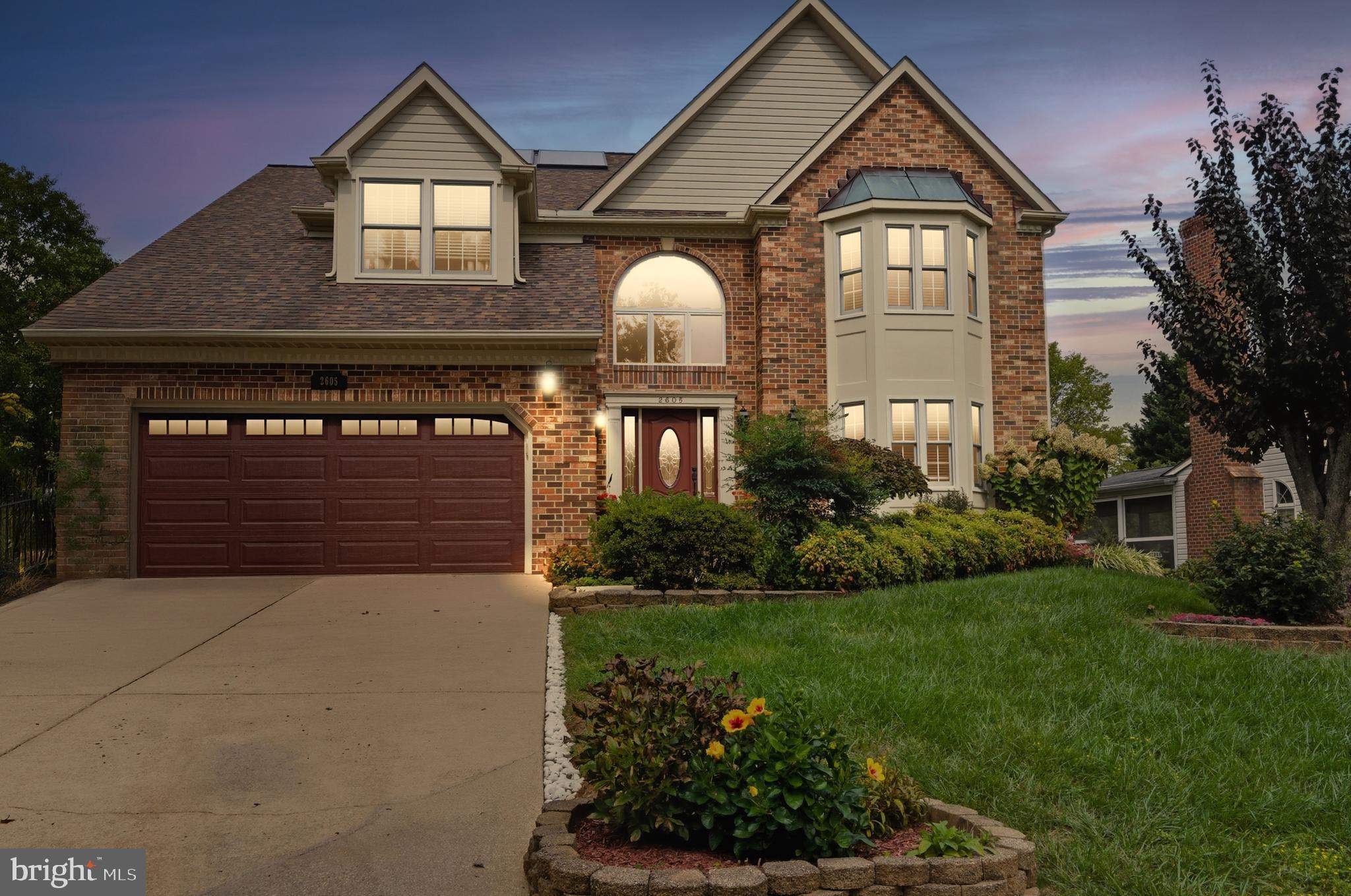 OVERVIEW MANOR - Residential