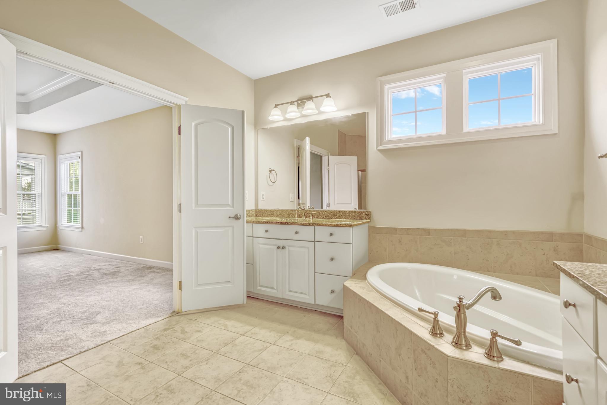 MARBURY - Residential