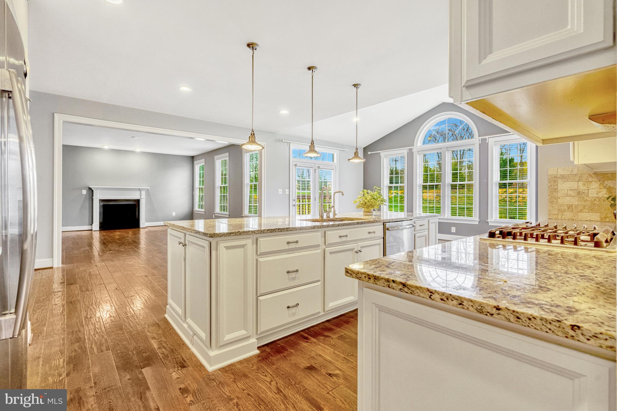 MARBURY - Residential