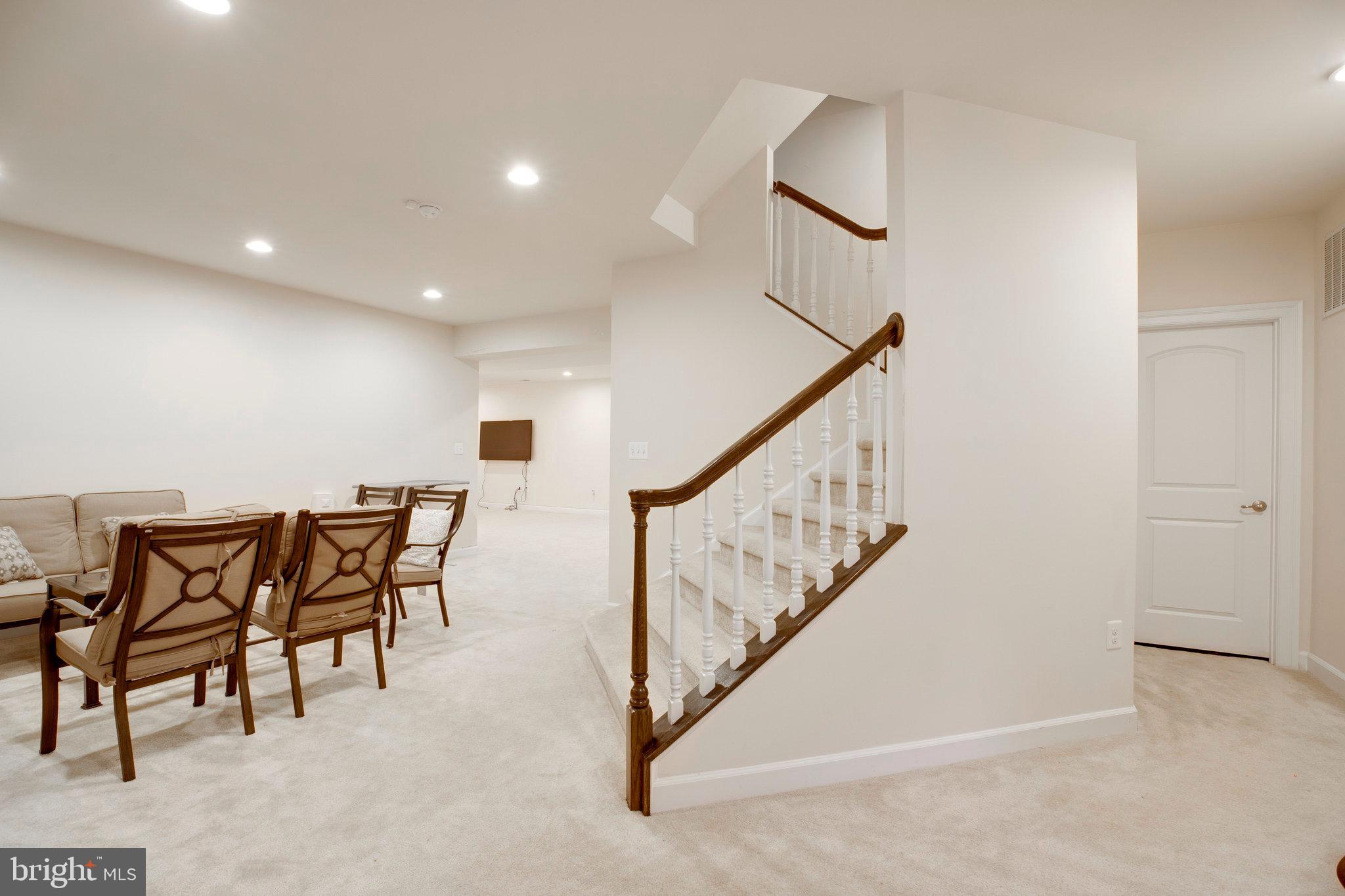 MARBURY - Residential