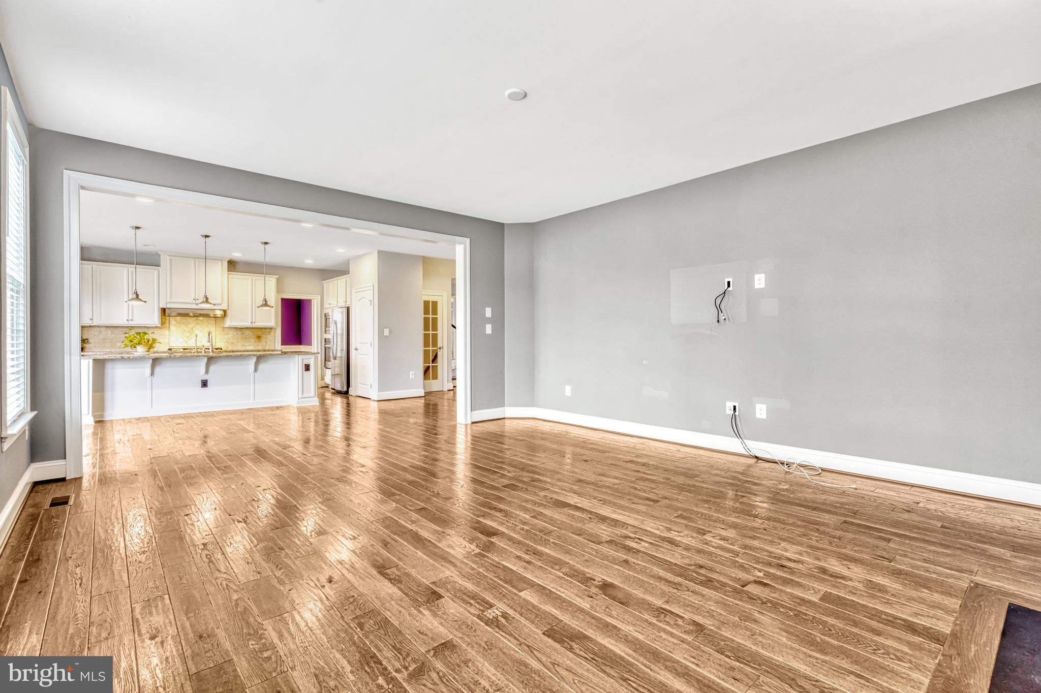 MARBURY - Residential