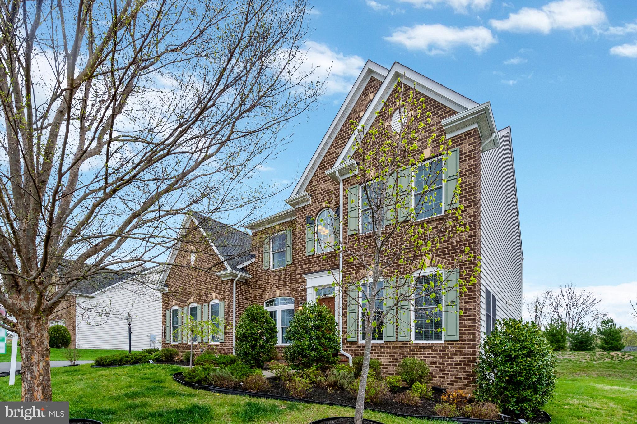 MARBURY - Residential