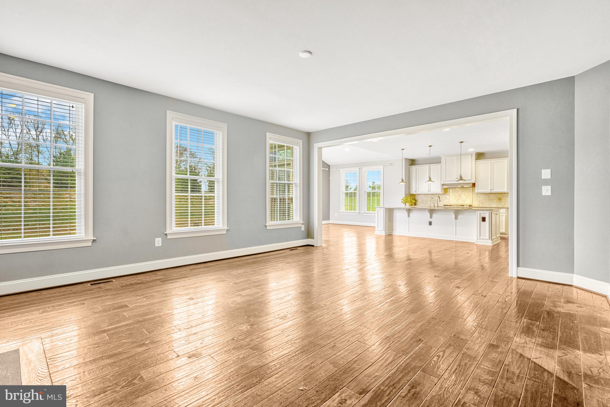 MARBURY - Residential