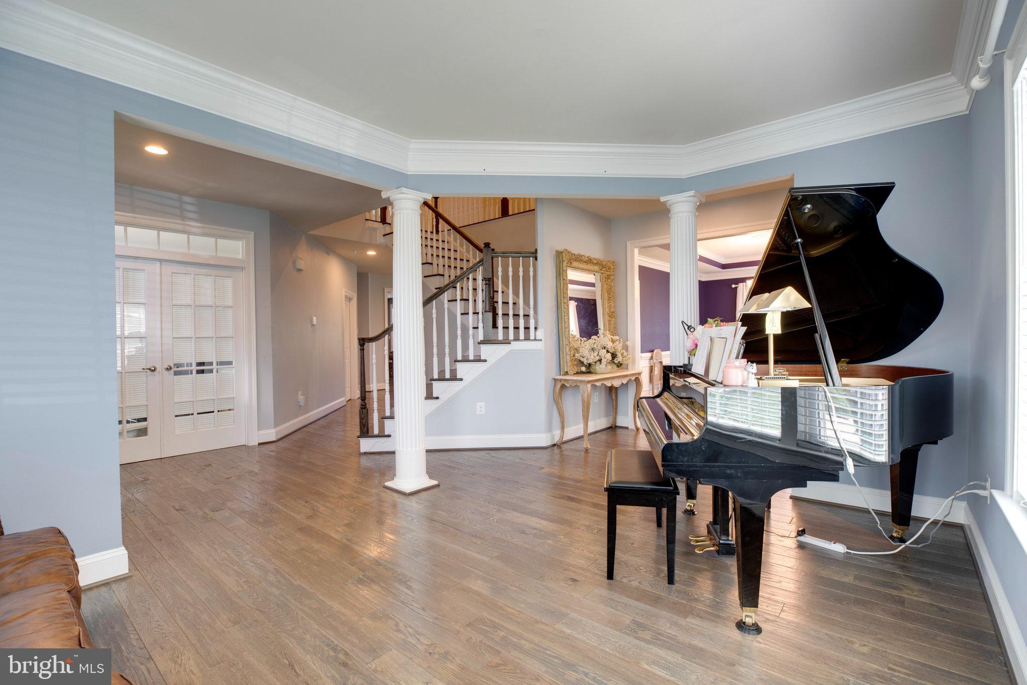 MARBURY - Residential