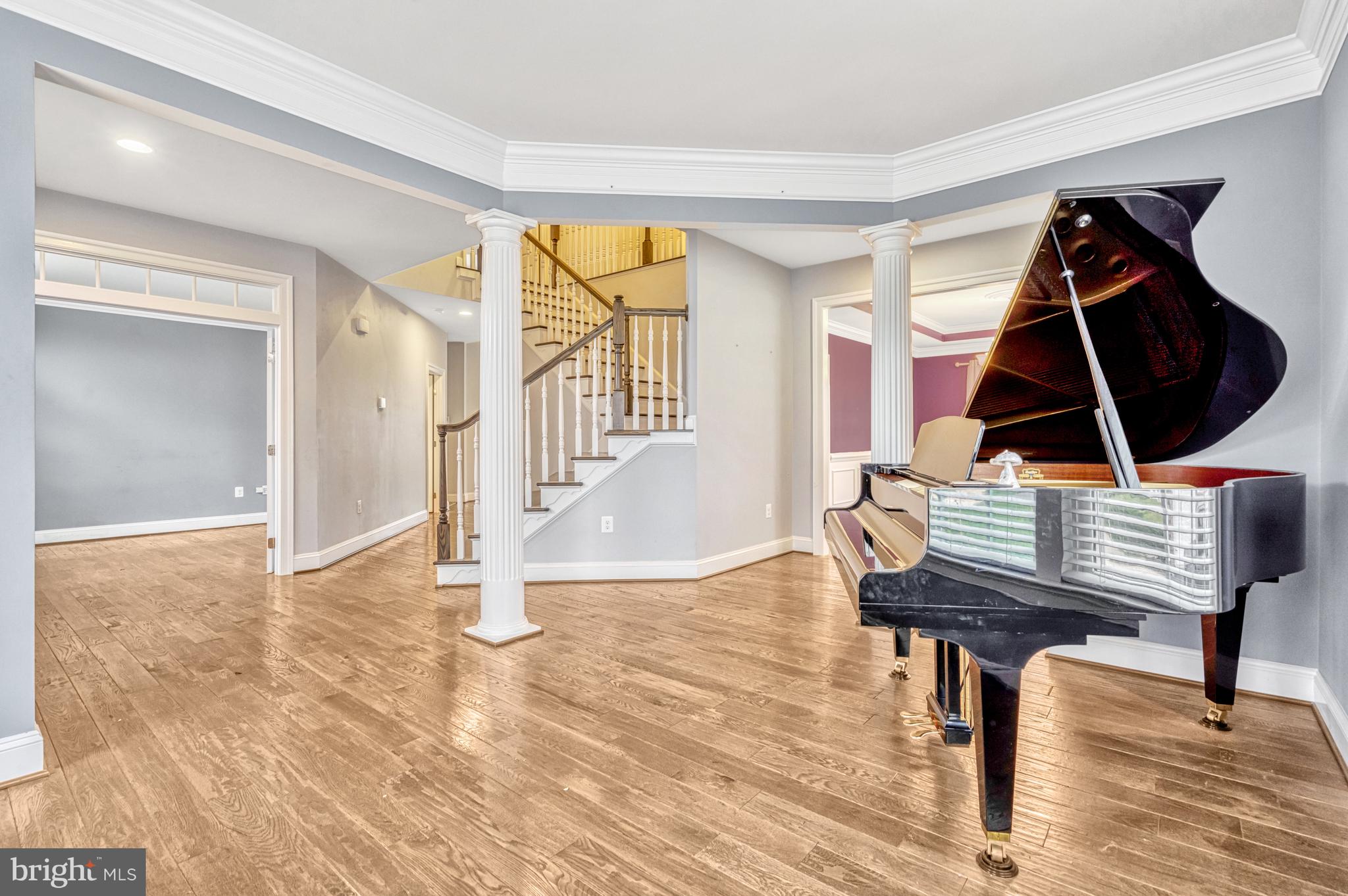 MARBURY - Residential