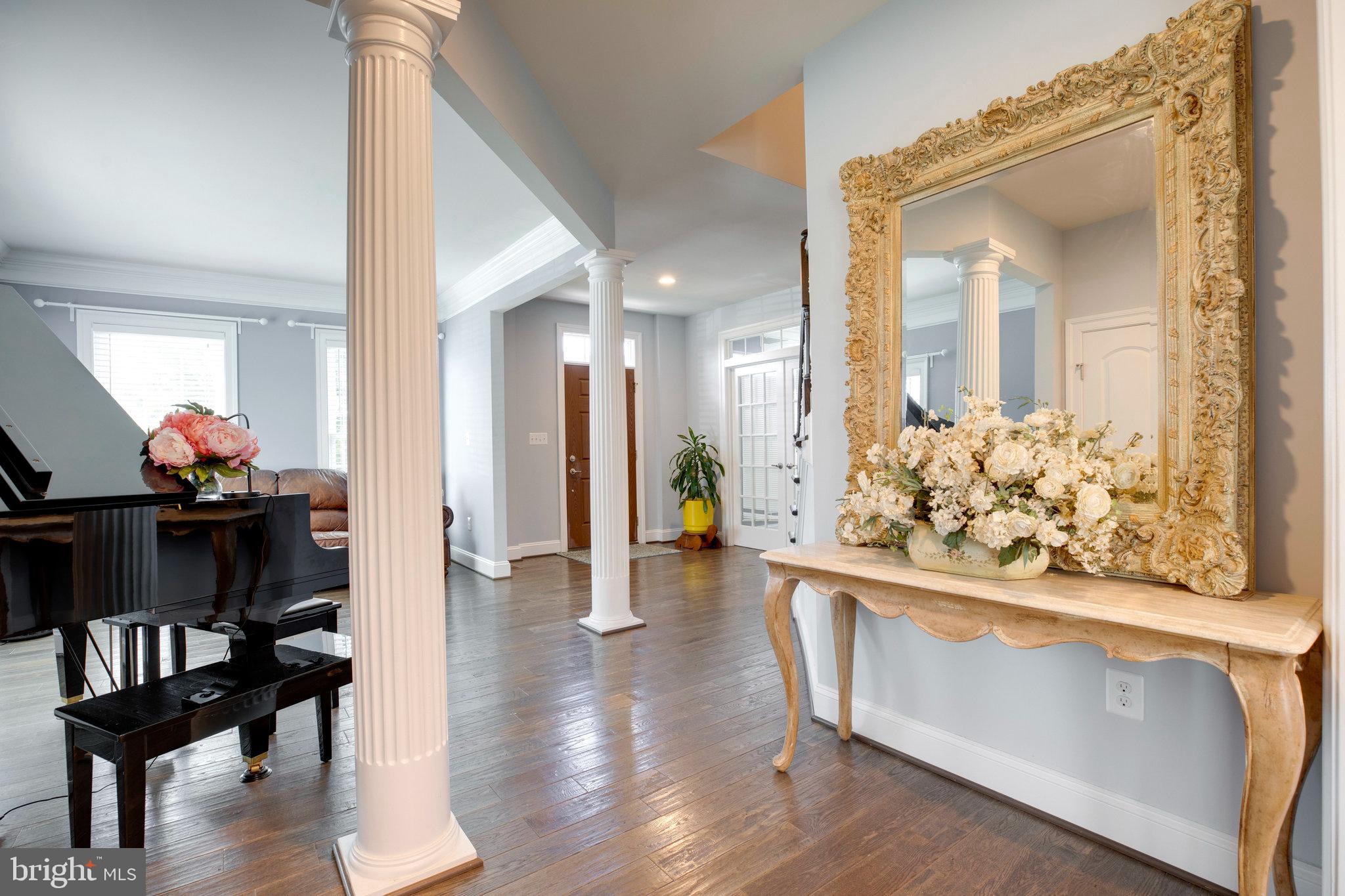 MARBURY - Residential