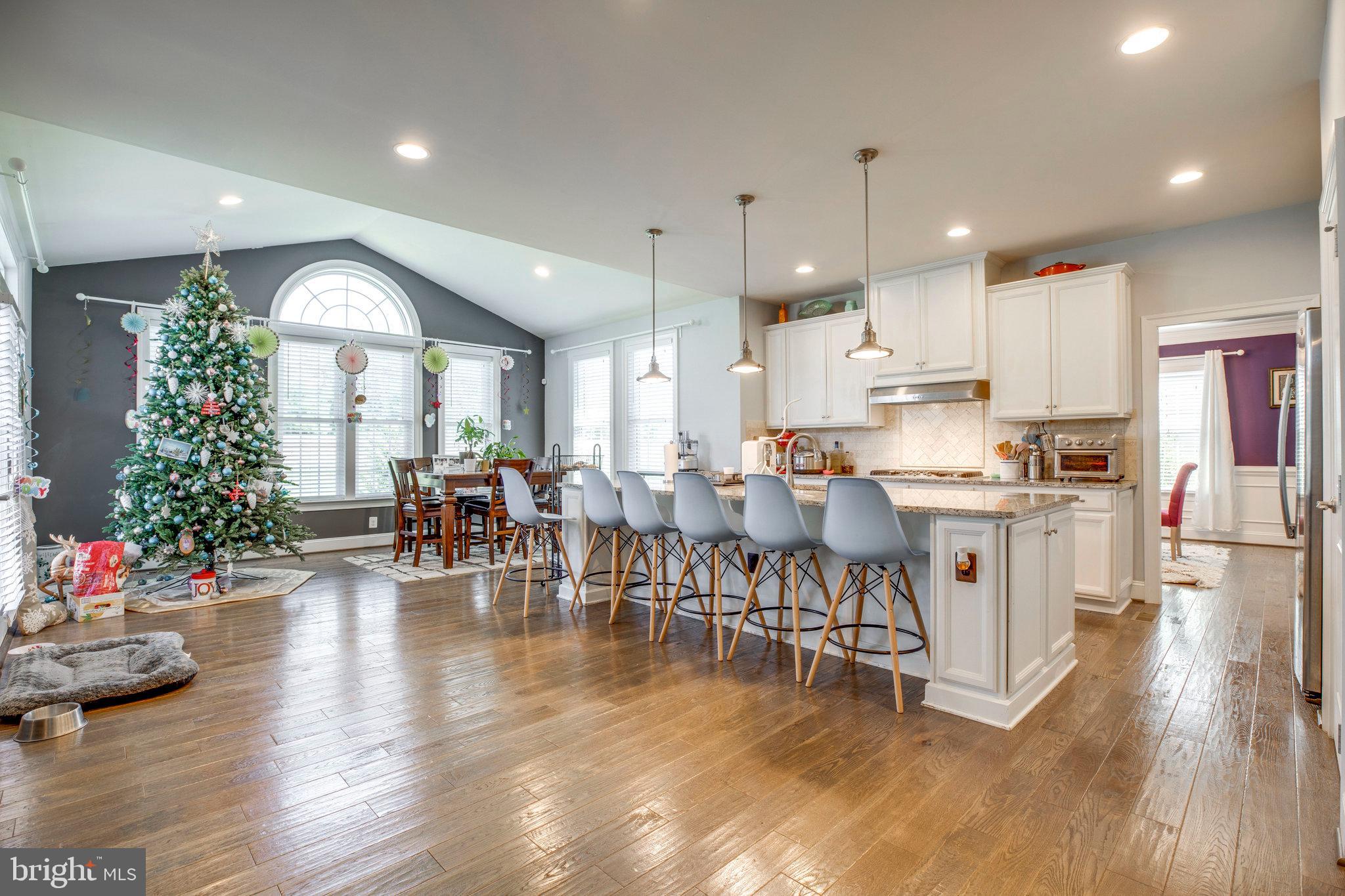 MARBURY - Residential