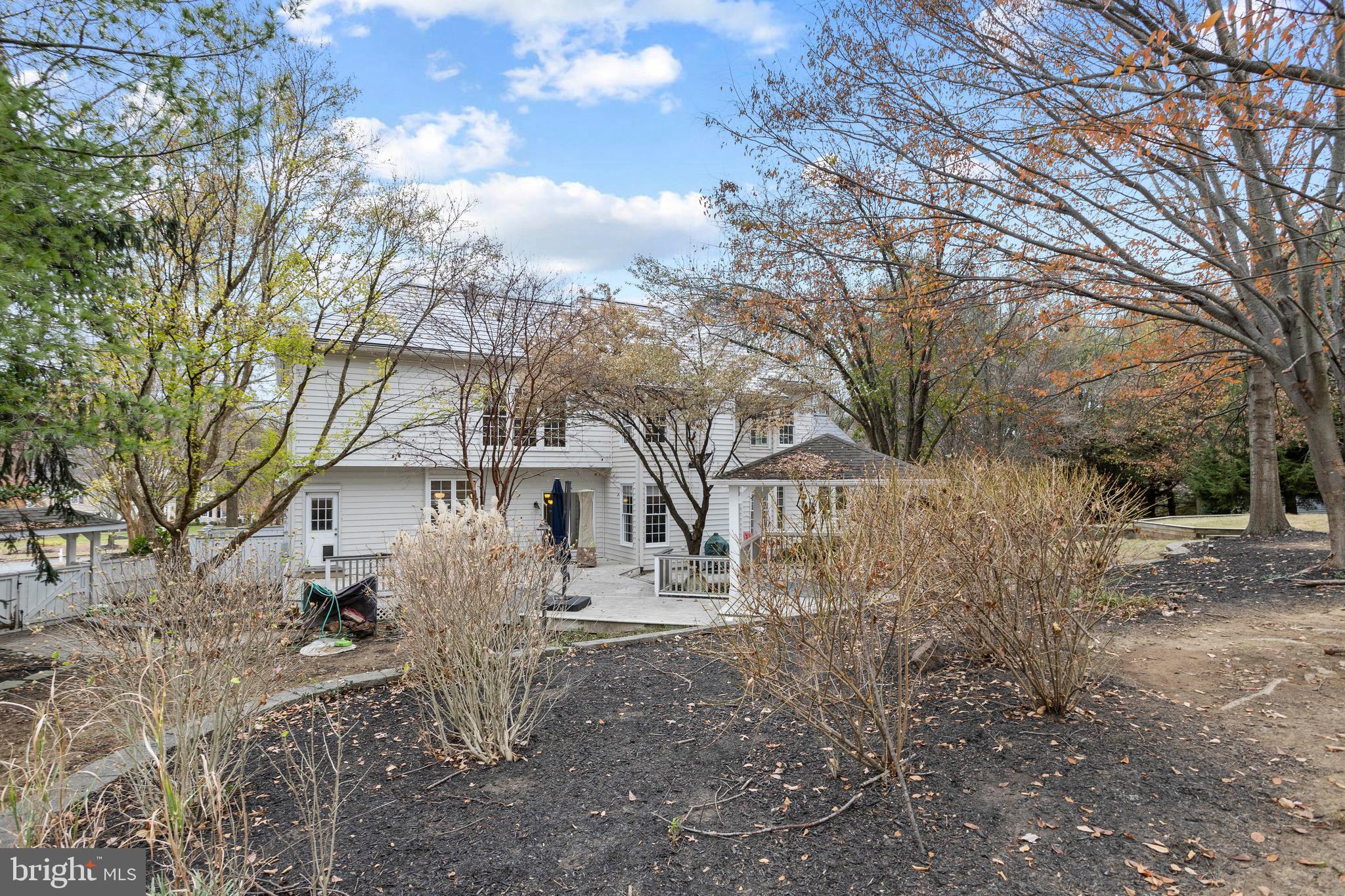 BROOKSIDE - Residential