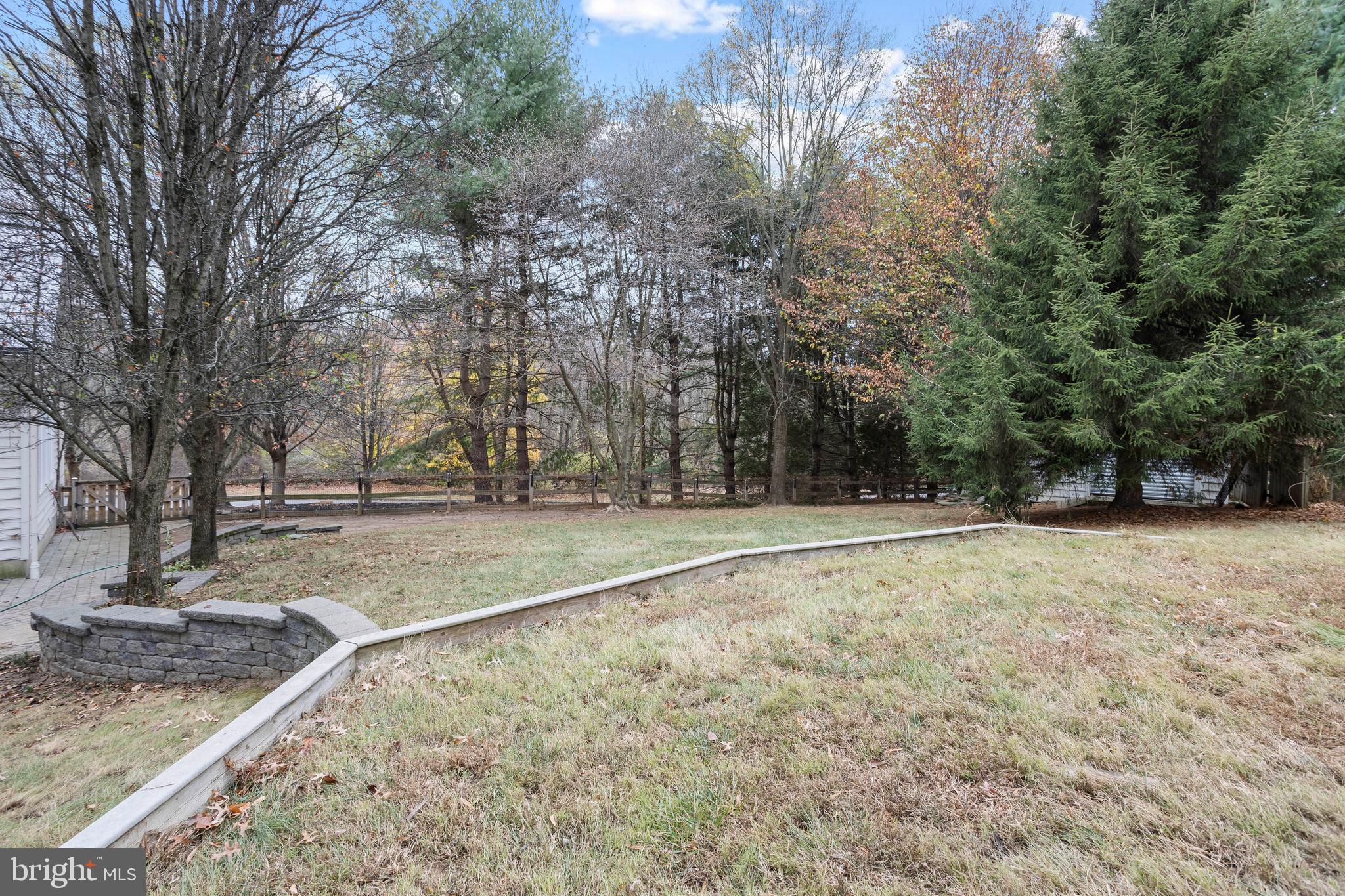 BROOKSIDE - Residential