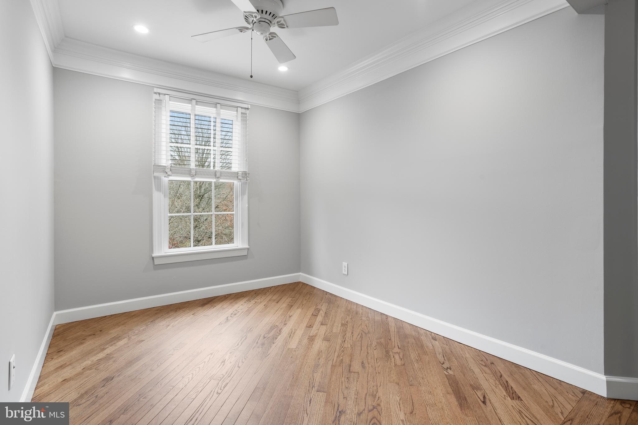 BROOKSIDE - Residential