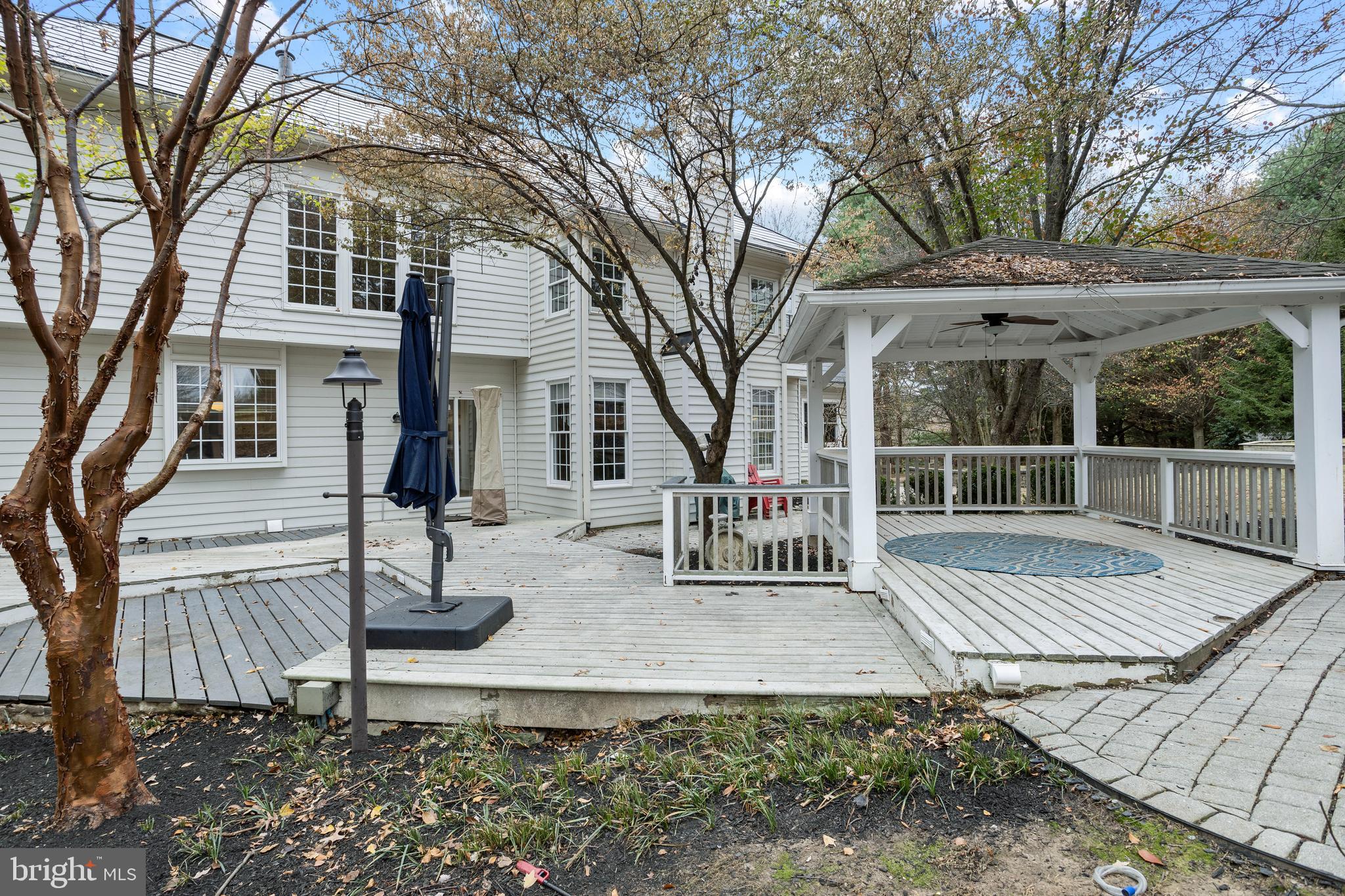 BROOKSIDE - Residential