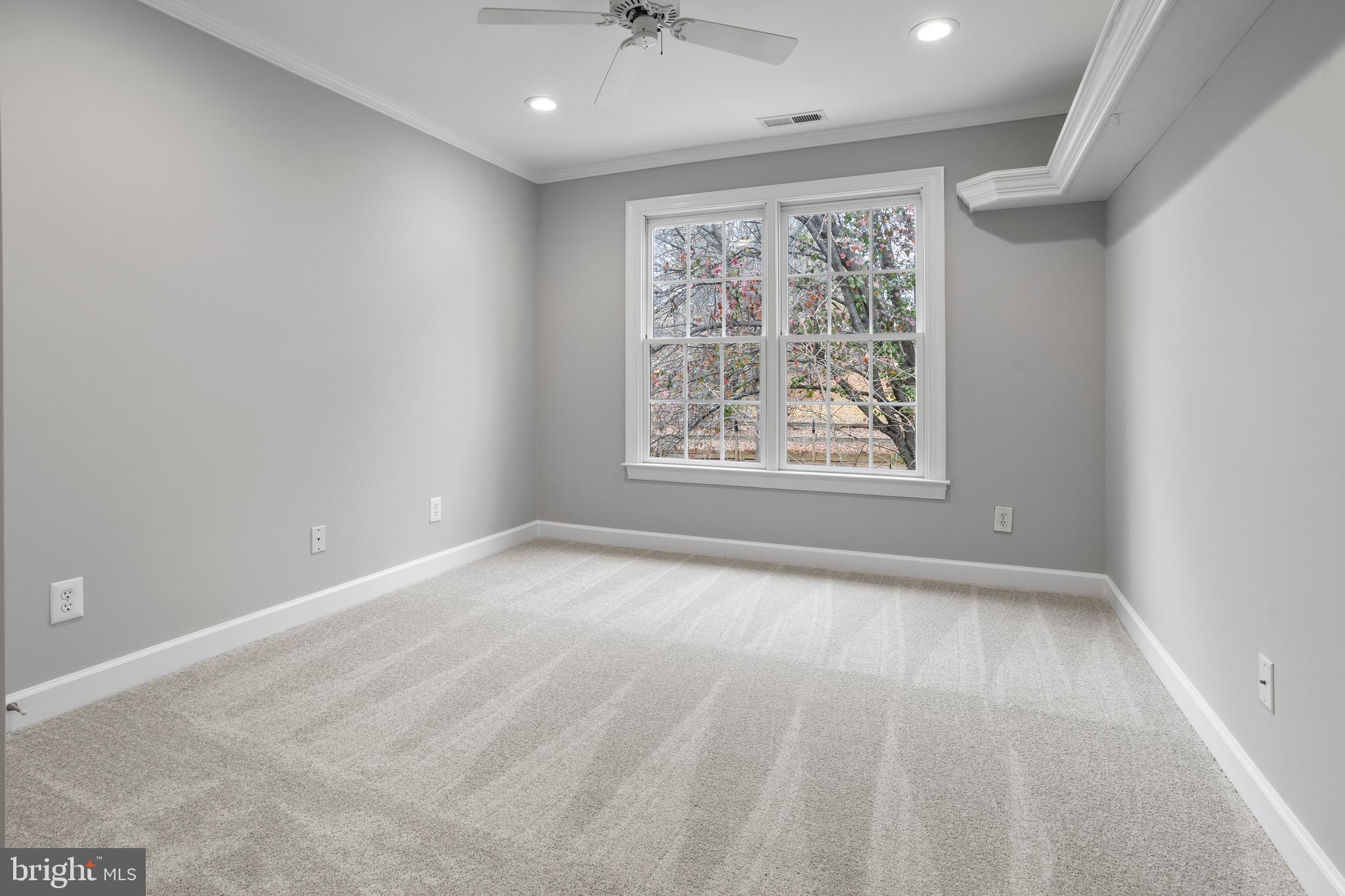 BROOKSIDE - Residential