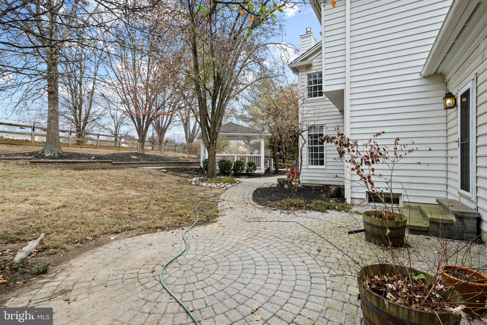 BROOKSIDE - Residential