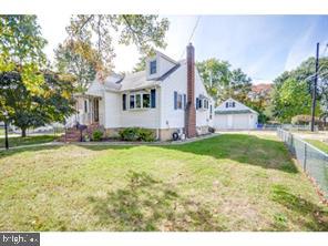 328 N COLES AVENUE