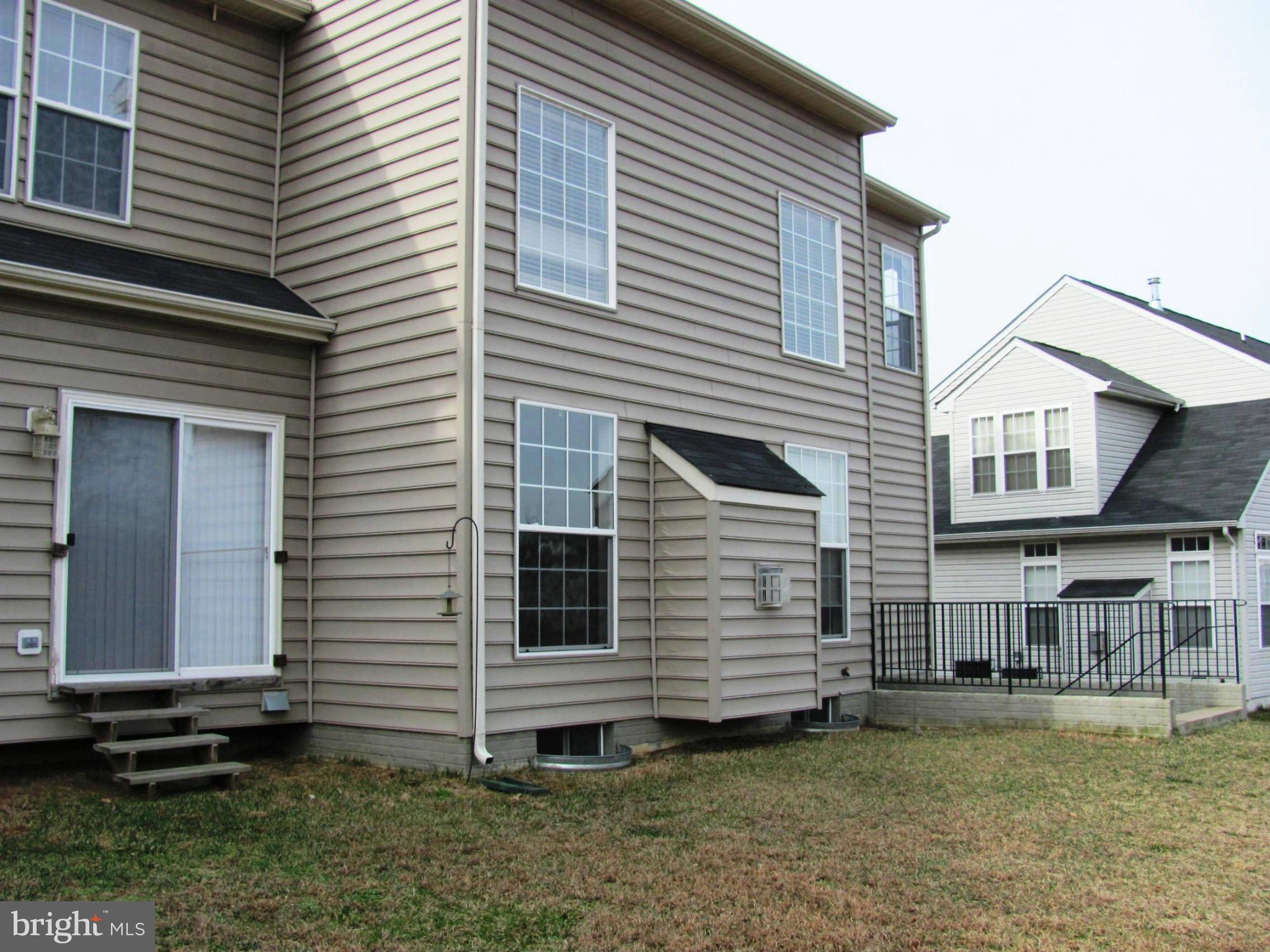 LEELAND STATION - Residential Lease