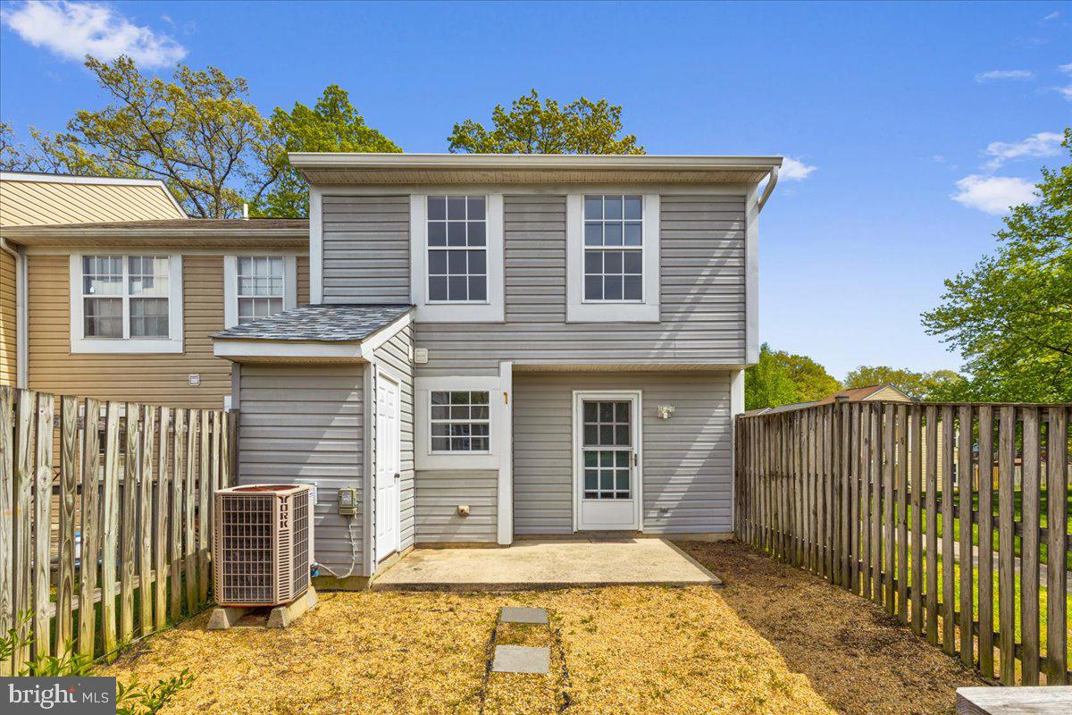 LANCASTER - Residential