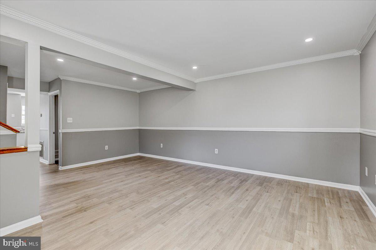 LANCASTER - Residential