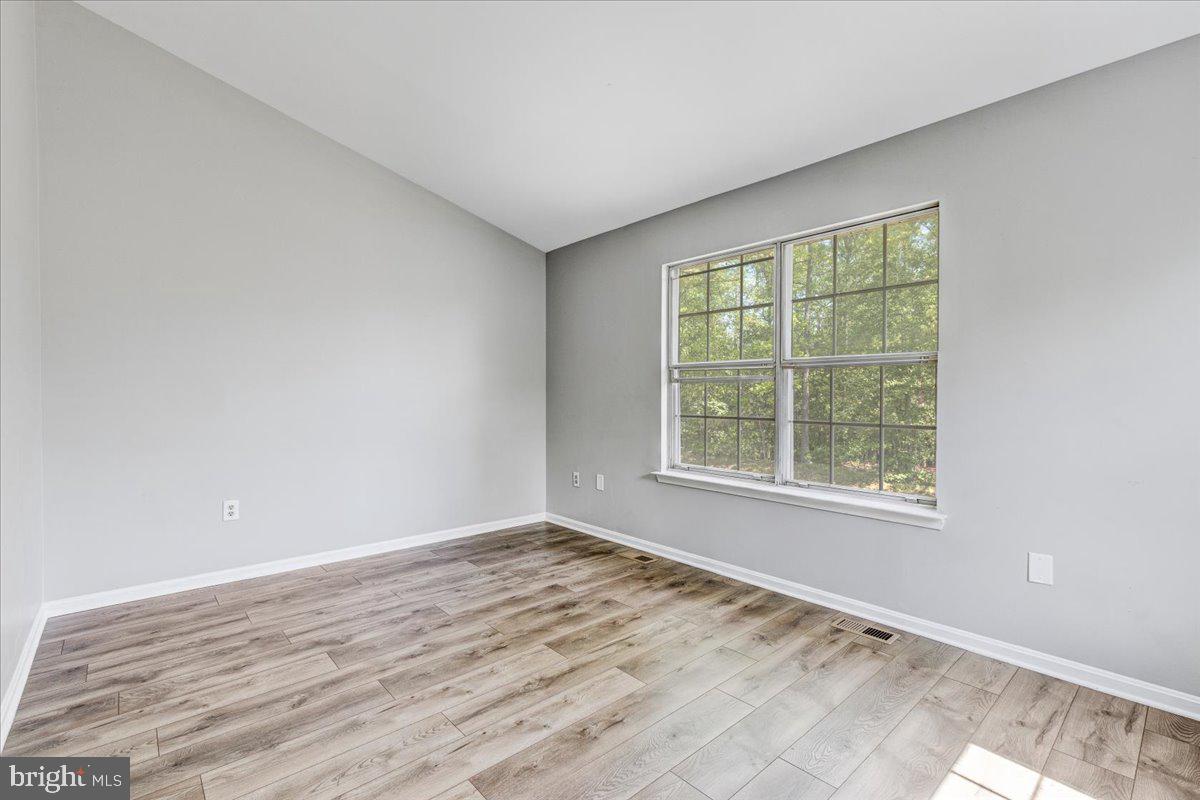 LANCASTER - Residential