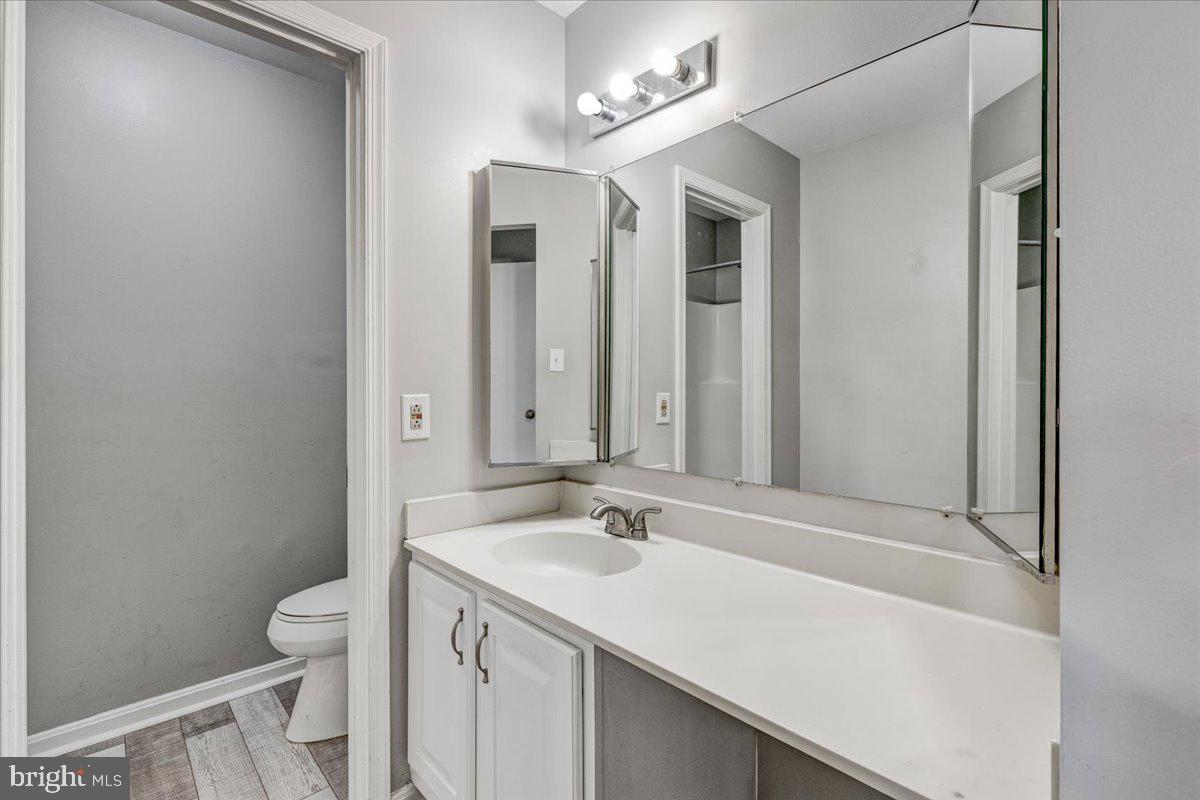 LANCASTER - Residential