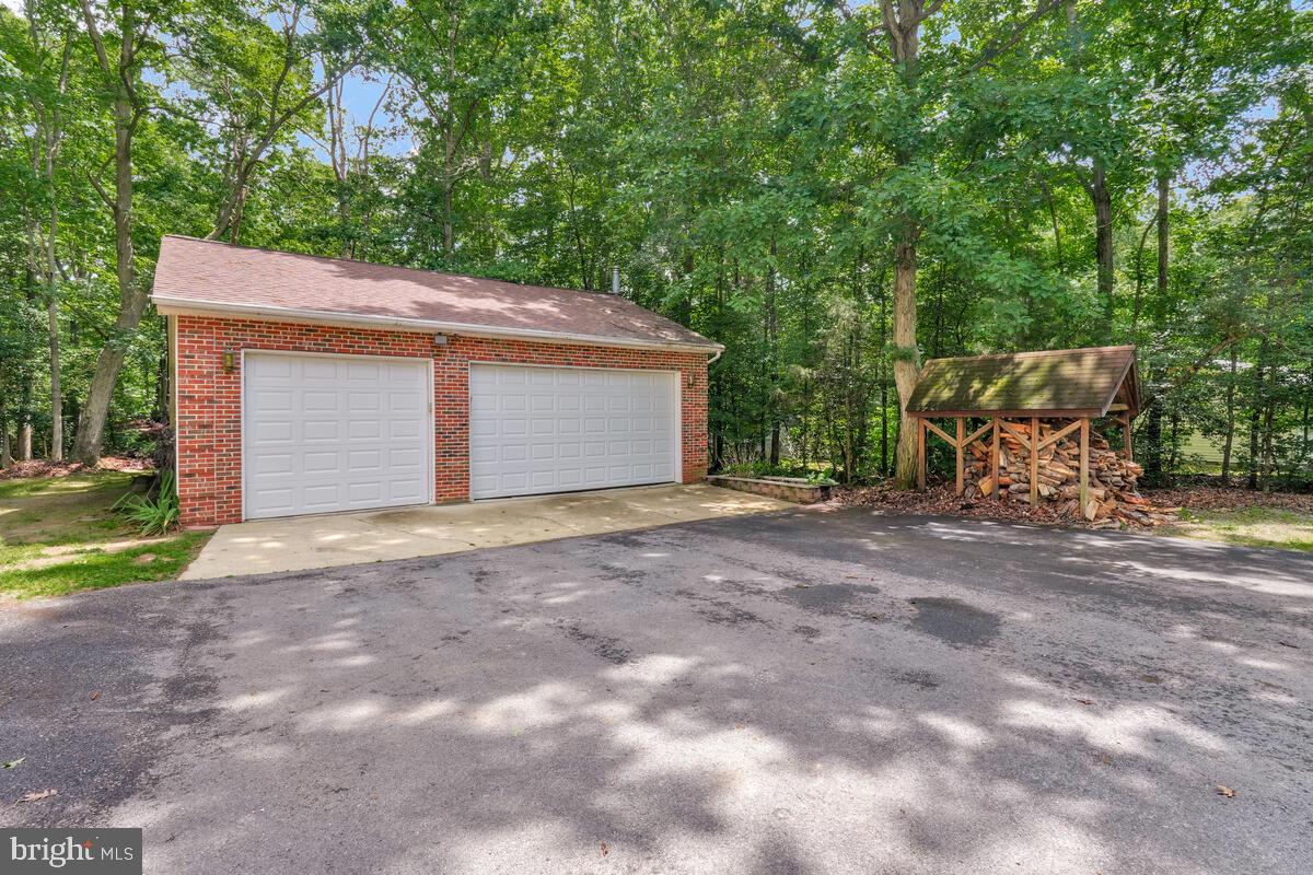 36903 KIMBERLY COURT
