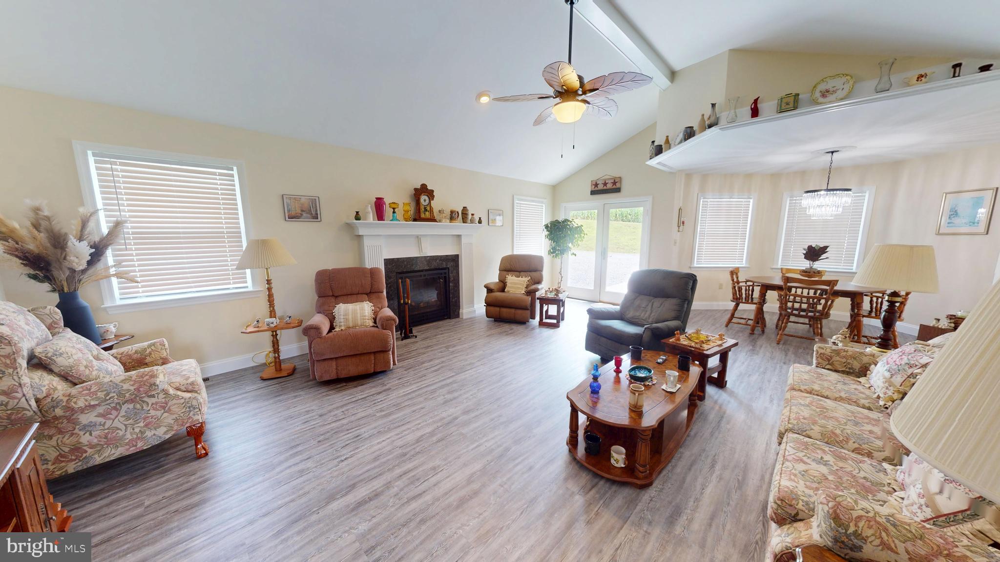 BEDFORD - Residential