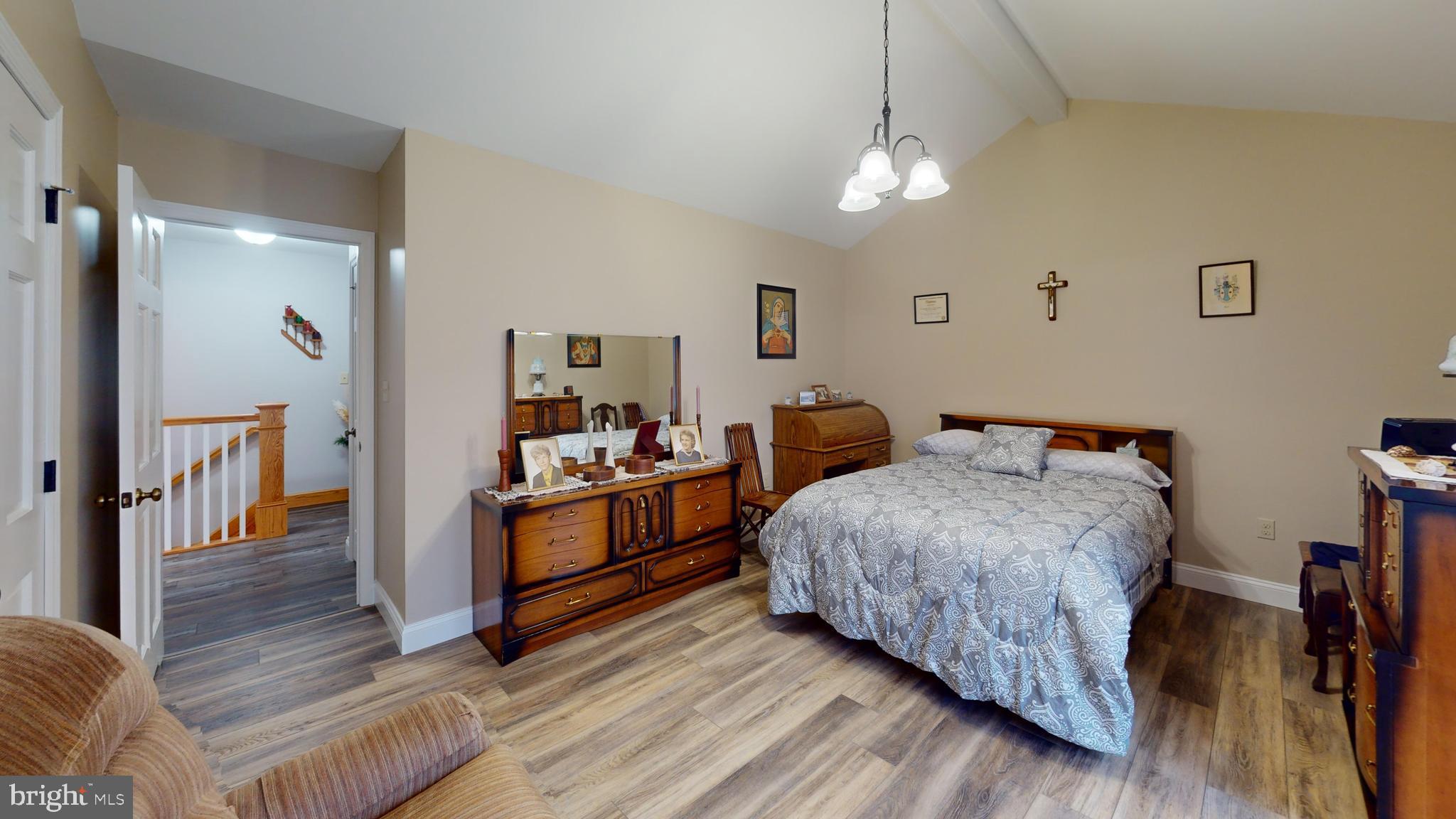 BEDFORD - Residential