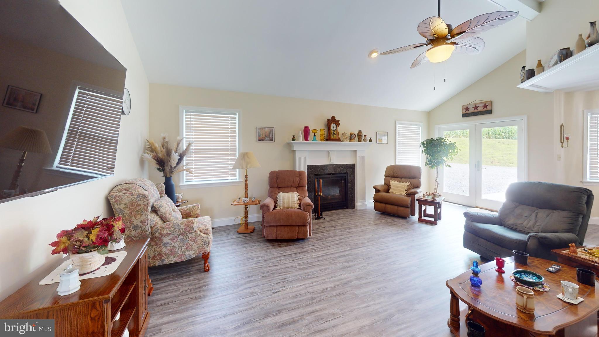 BEDFORD - Residential