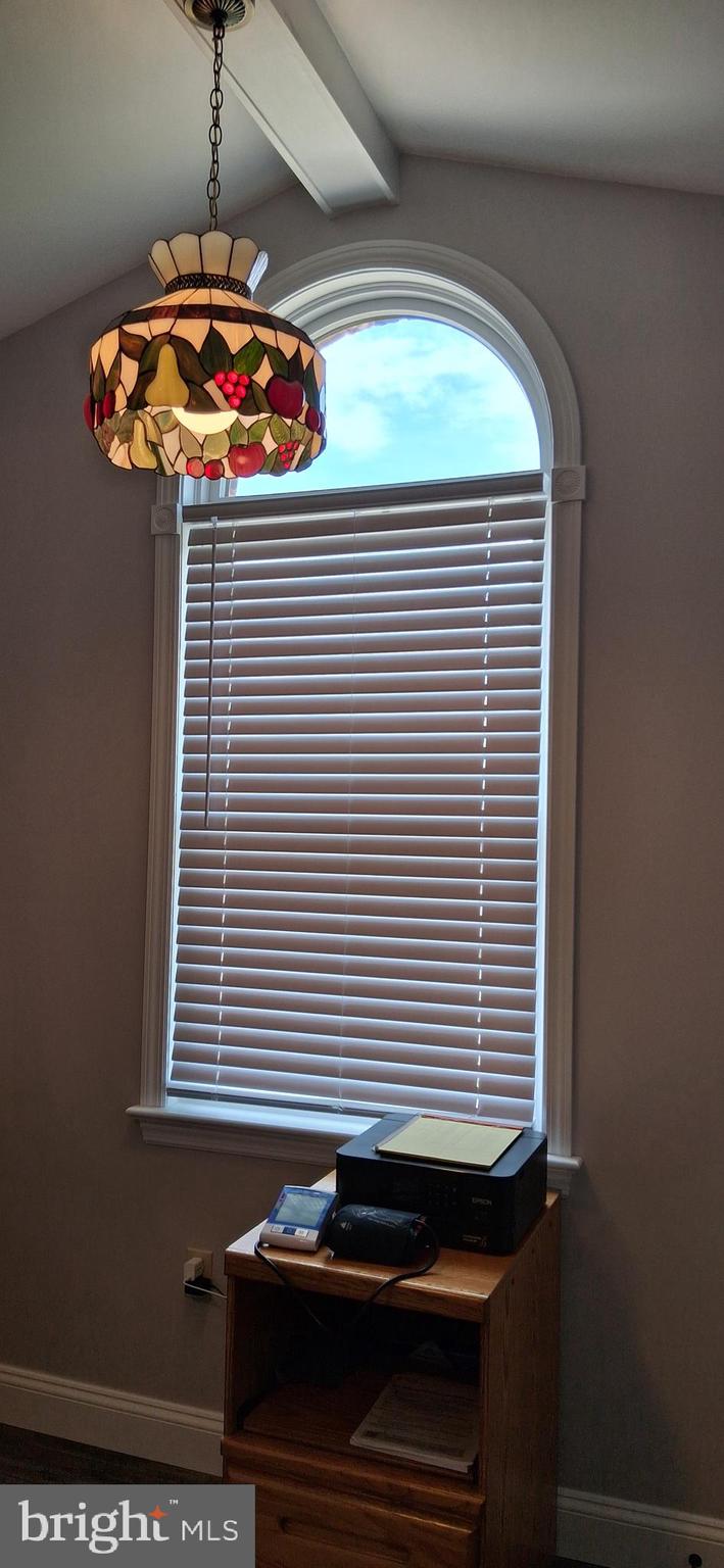 BEDFORD - Residential