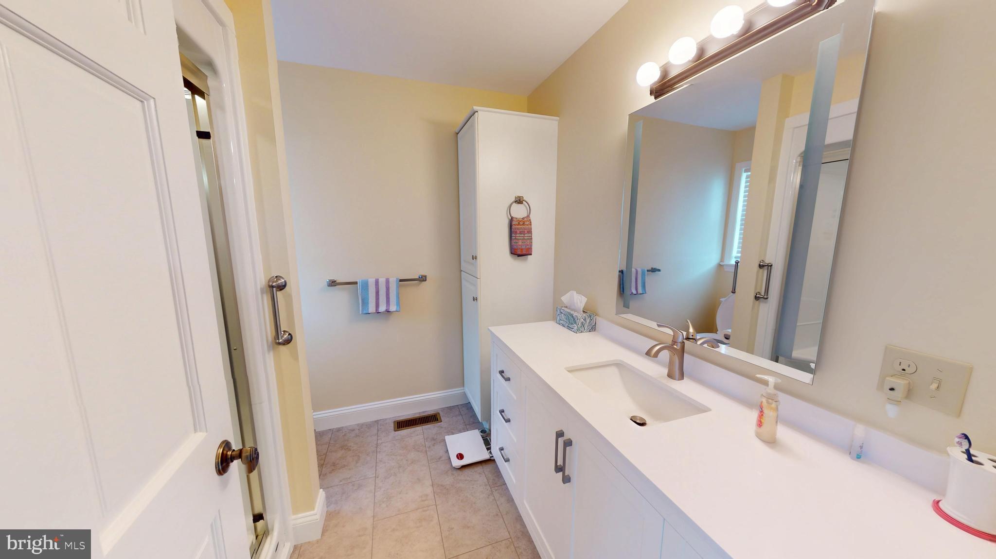 BEDFORD - Residential