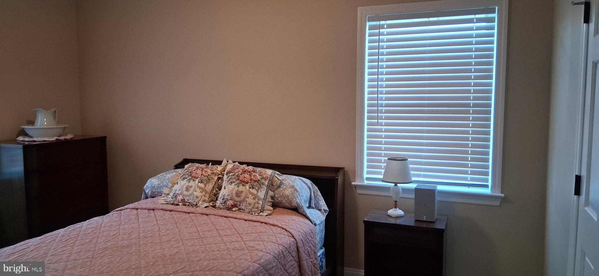 BEDFORD - Residential