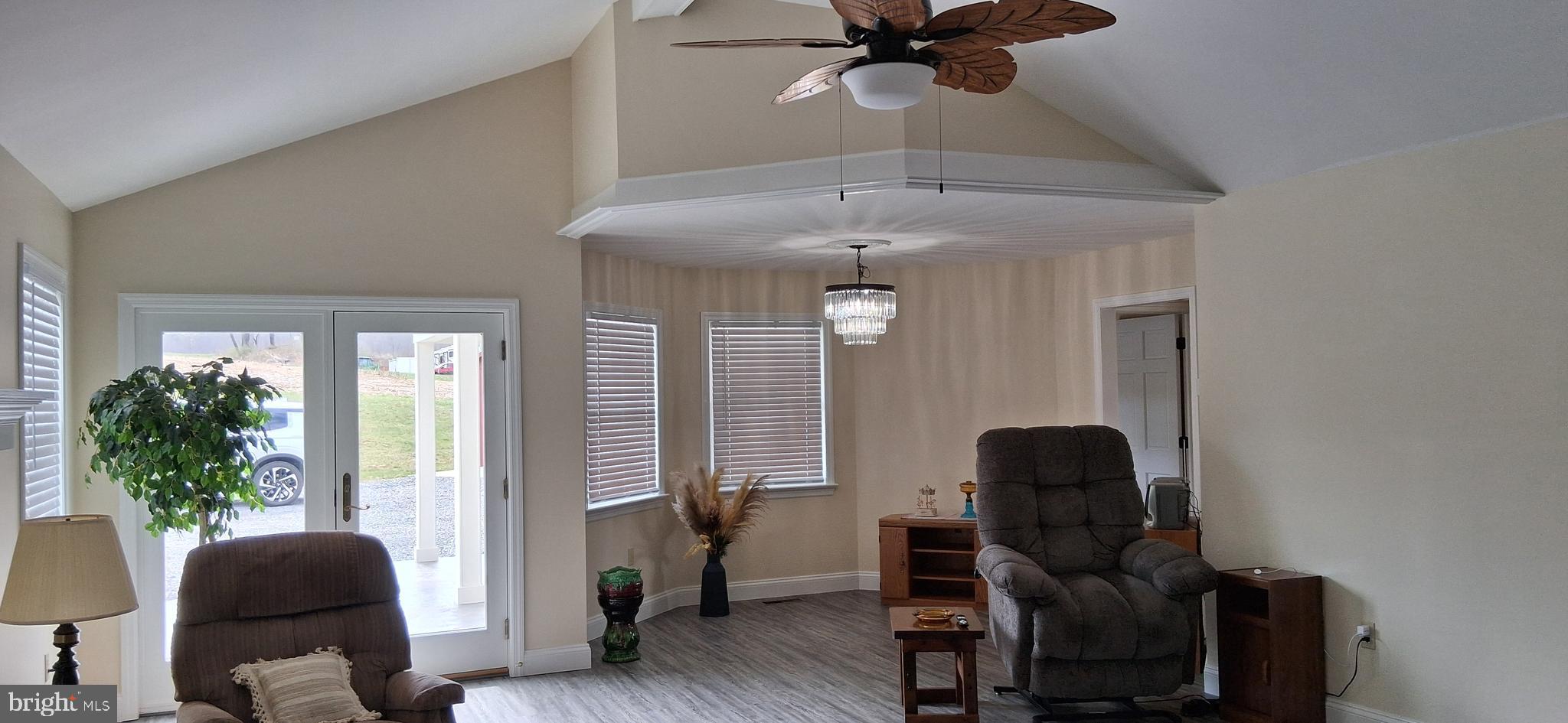 BEDFORD - Residential