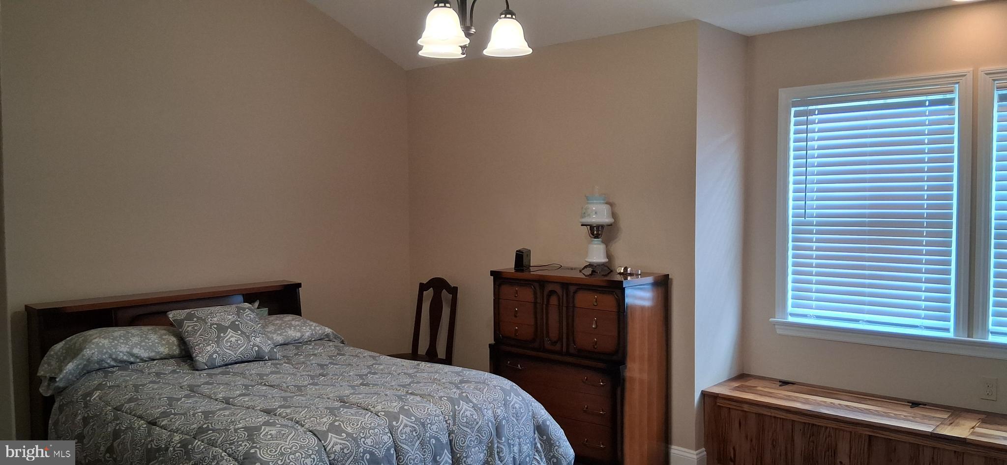 BEDFORD - Residential