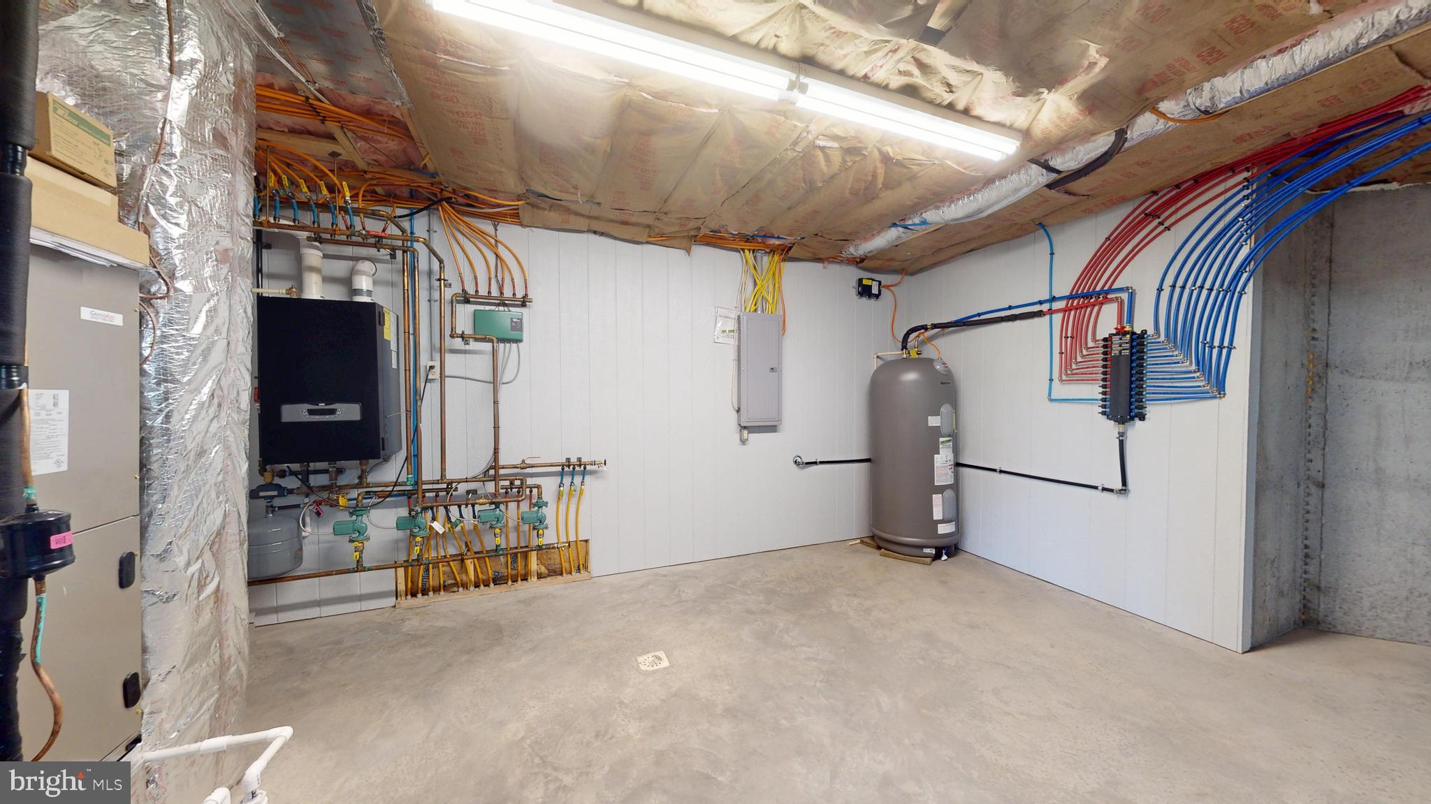 BEDFORD - Residential