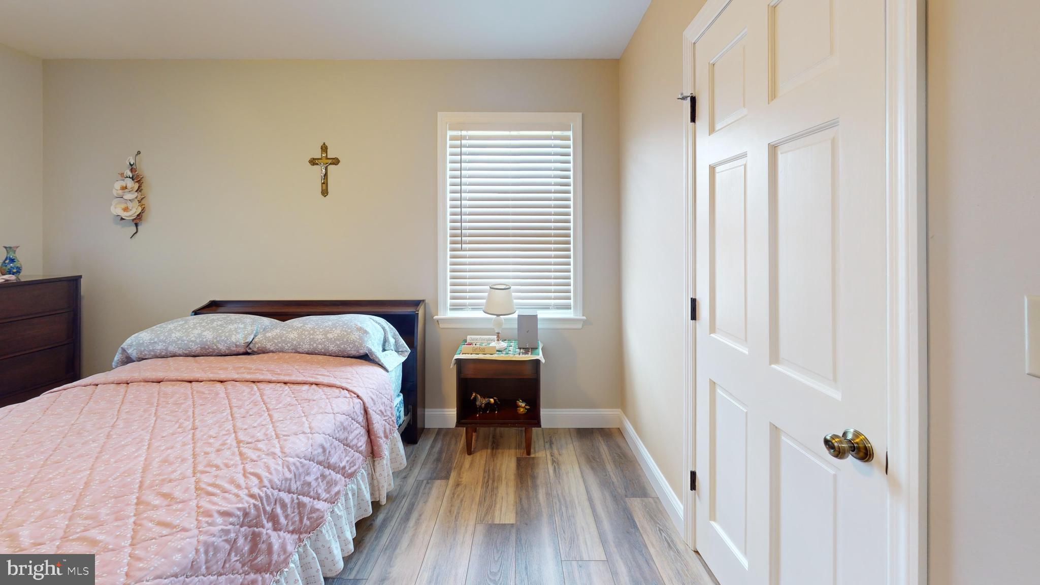 BEDFORD - Residential