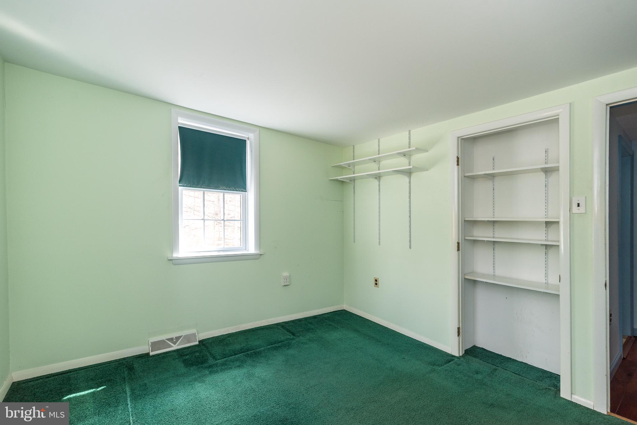 PEBBLE HILL - Residential