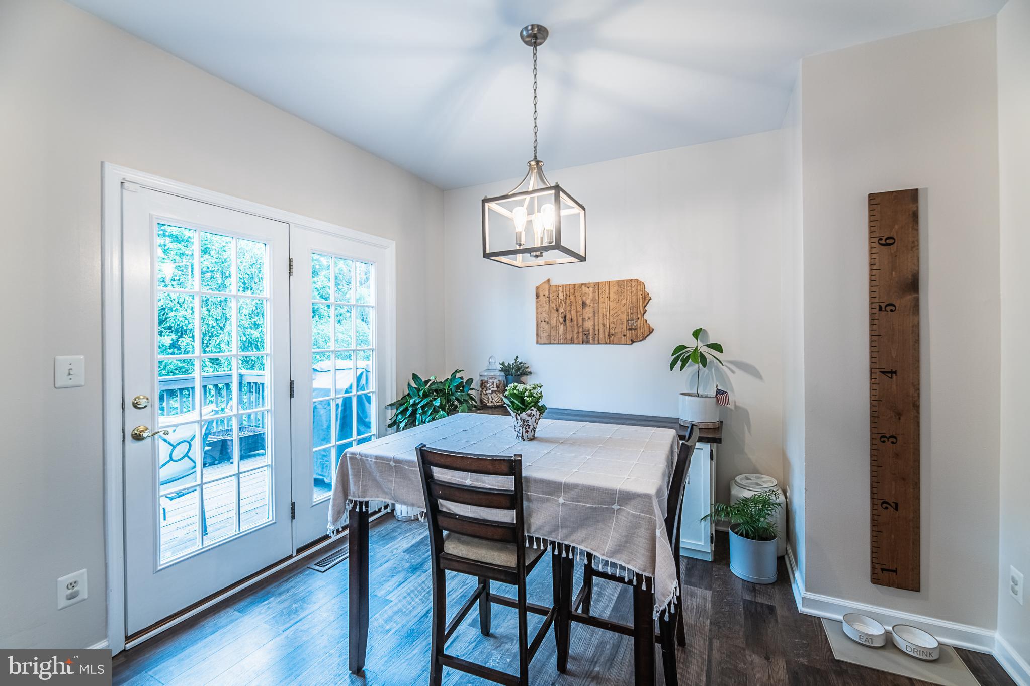 SOMERSET - Residential