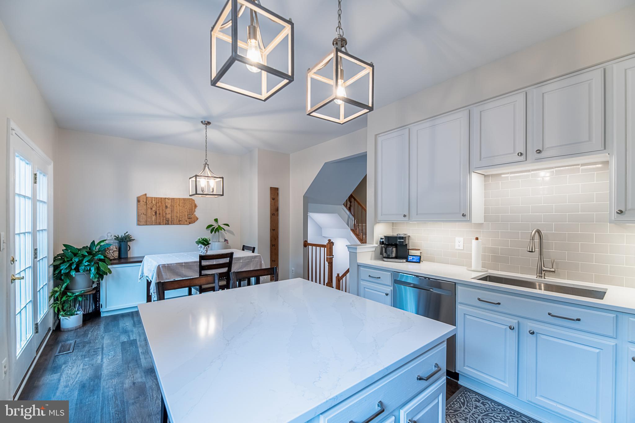 SOMERSET - Residential