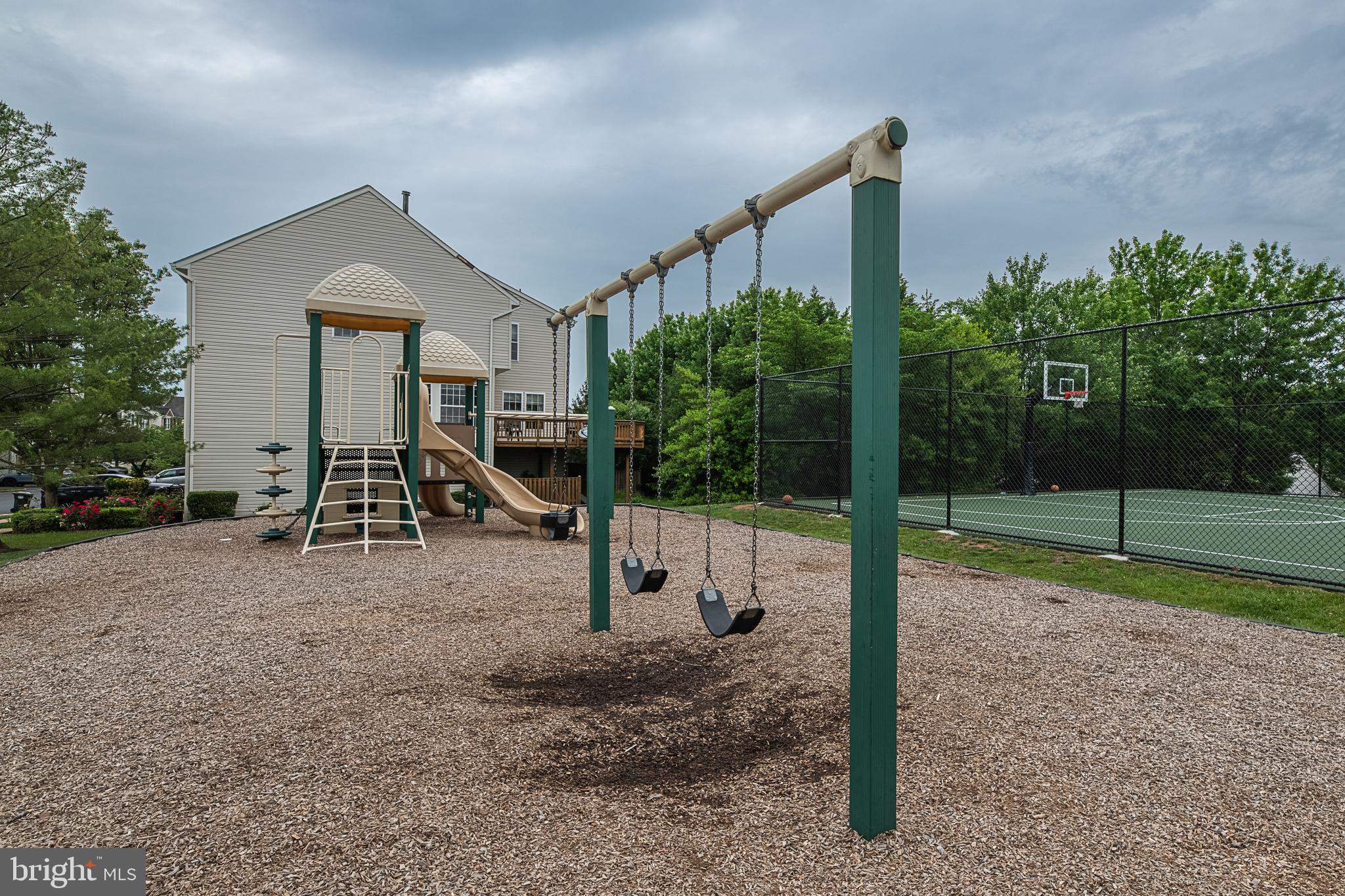 SOMERSET - Residential