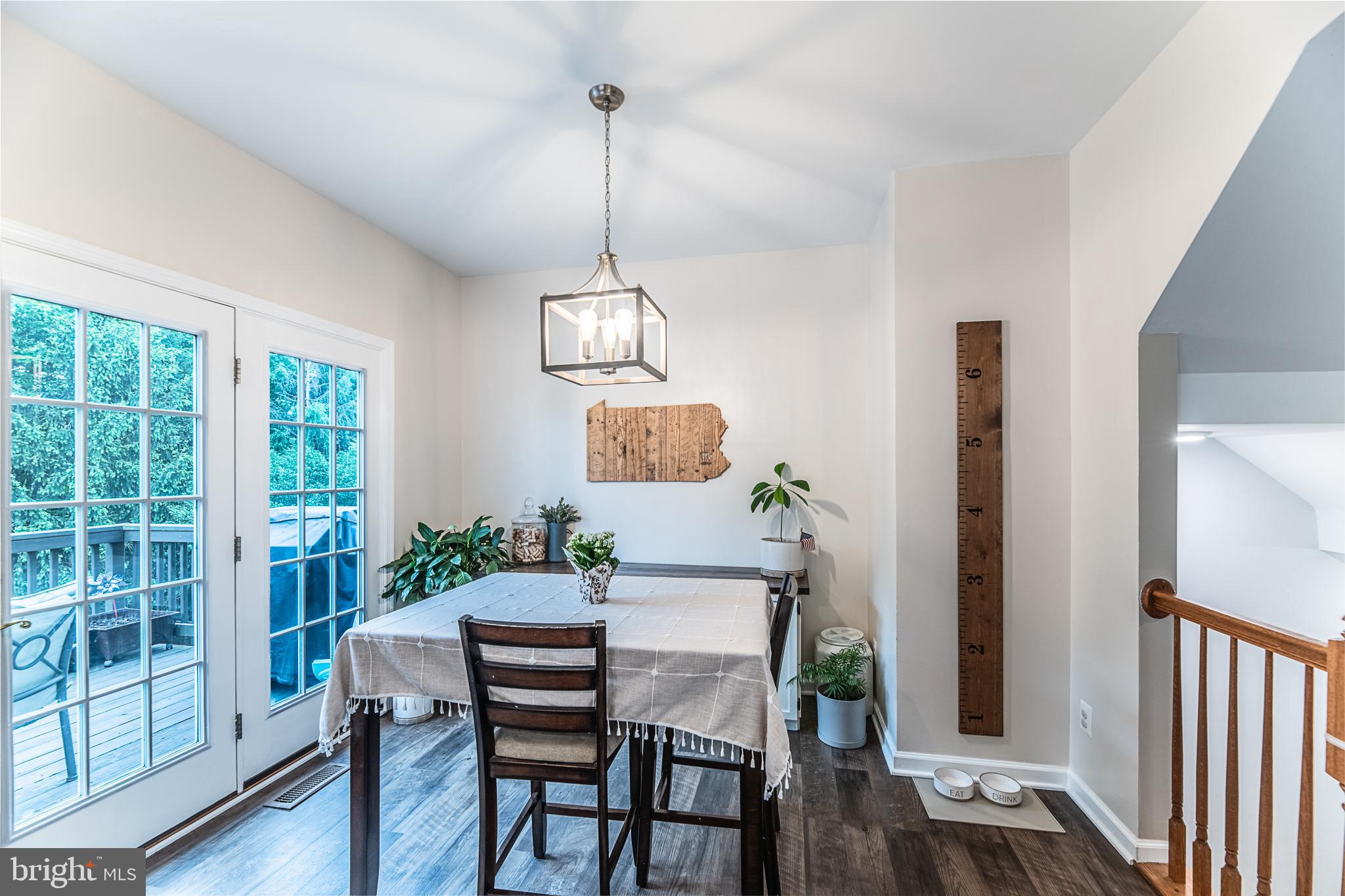 SOMERSET - Residential