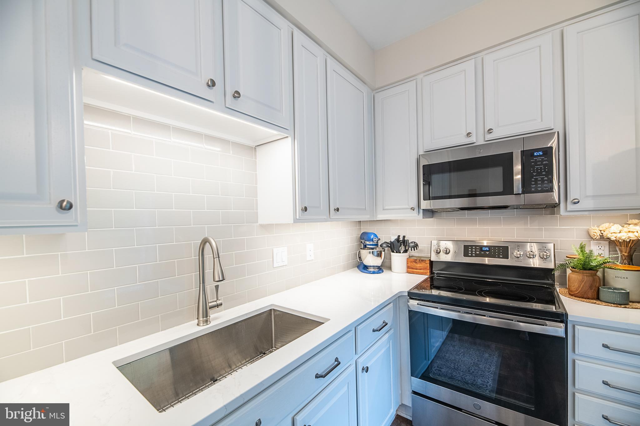 SOMERSET - Residential