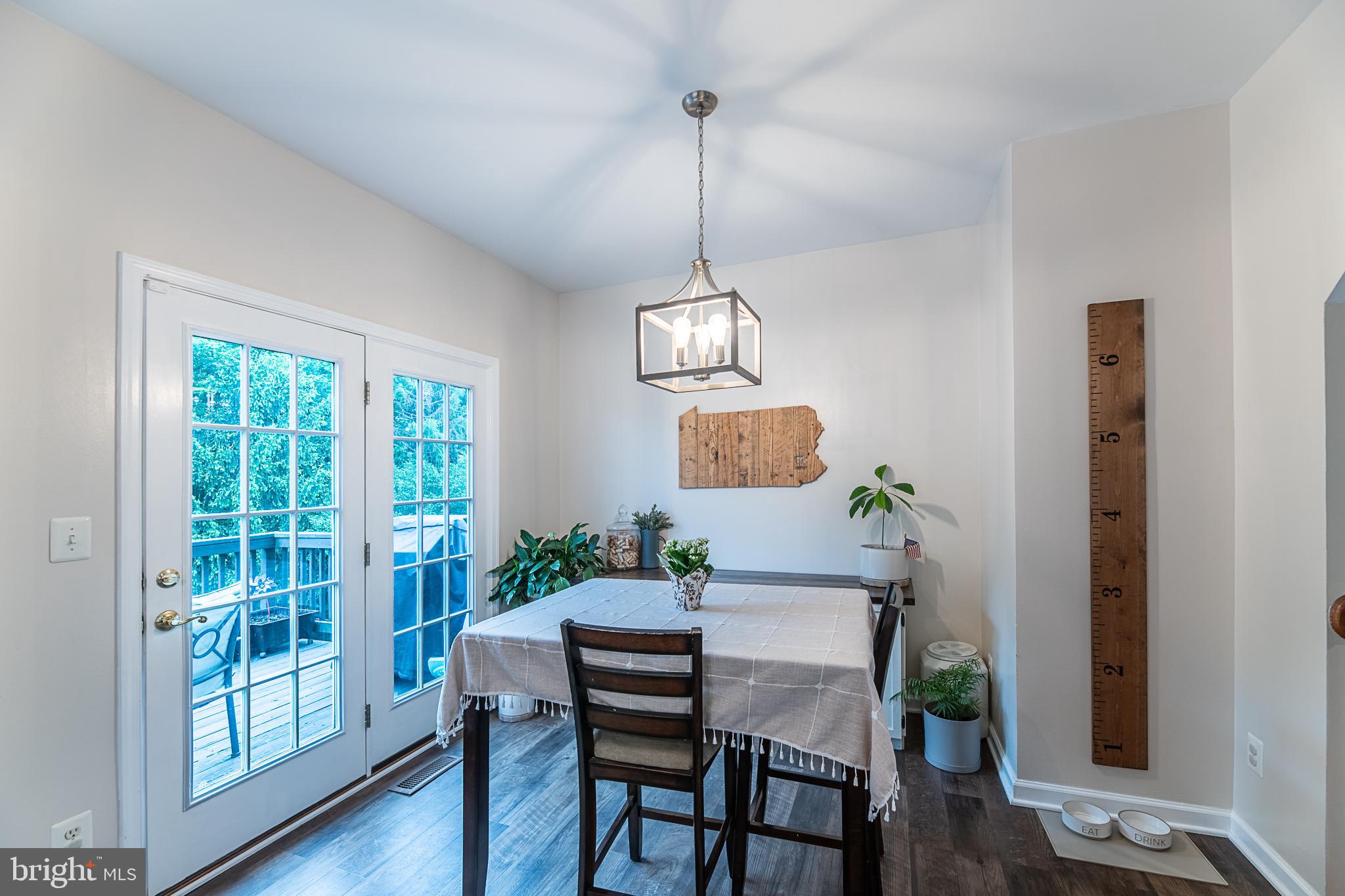 SOMERSET - Residential